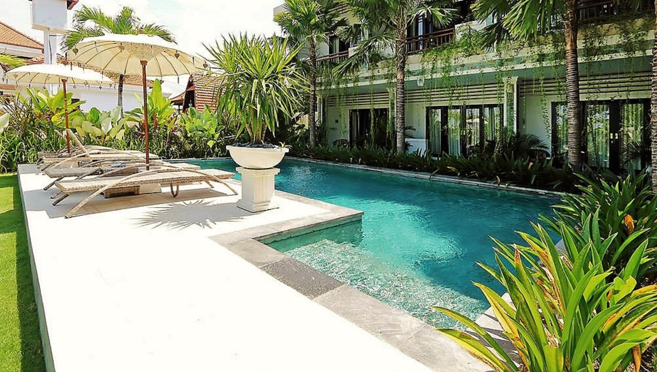 Indah 3* Seminyak (Bali)