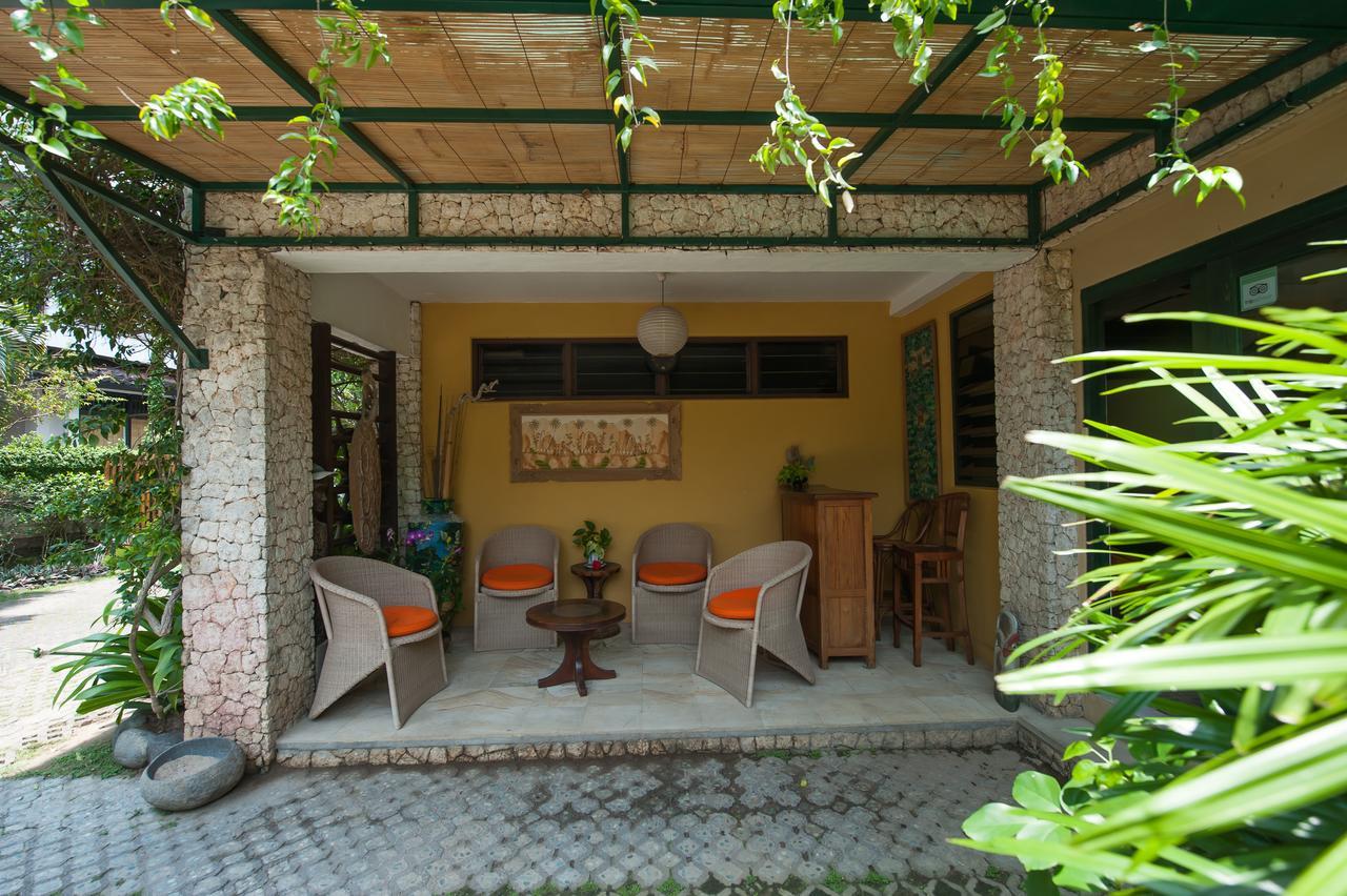 Tempat Tidur & Sarapan Agung