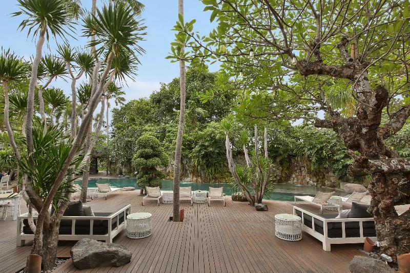 Peppers Villa *
