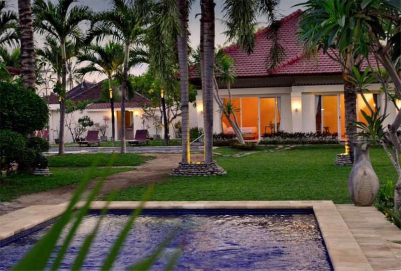 Hotel Bali Breezz 3*