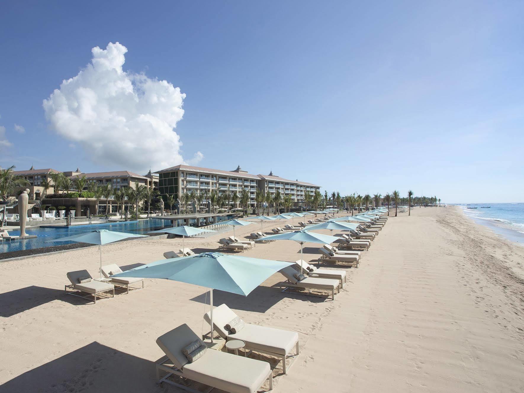 Resort Mulia 5*