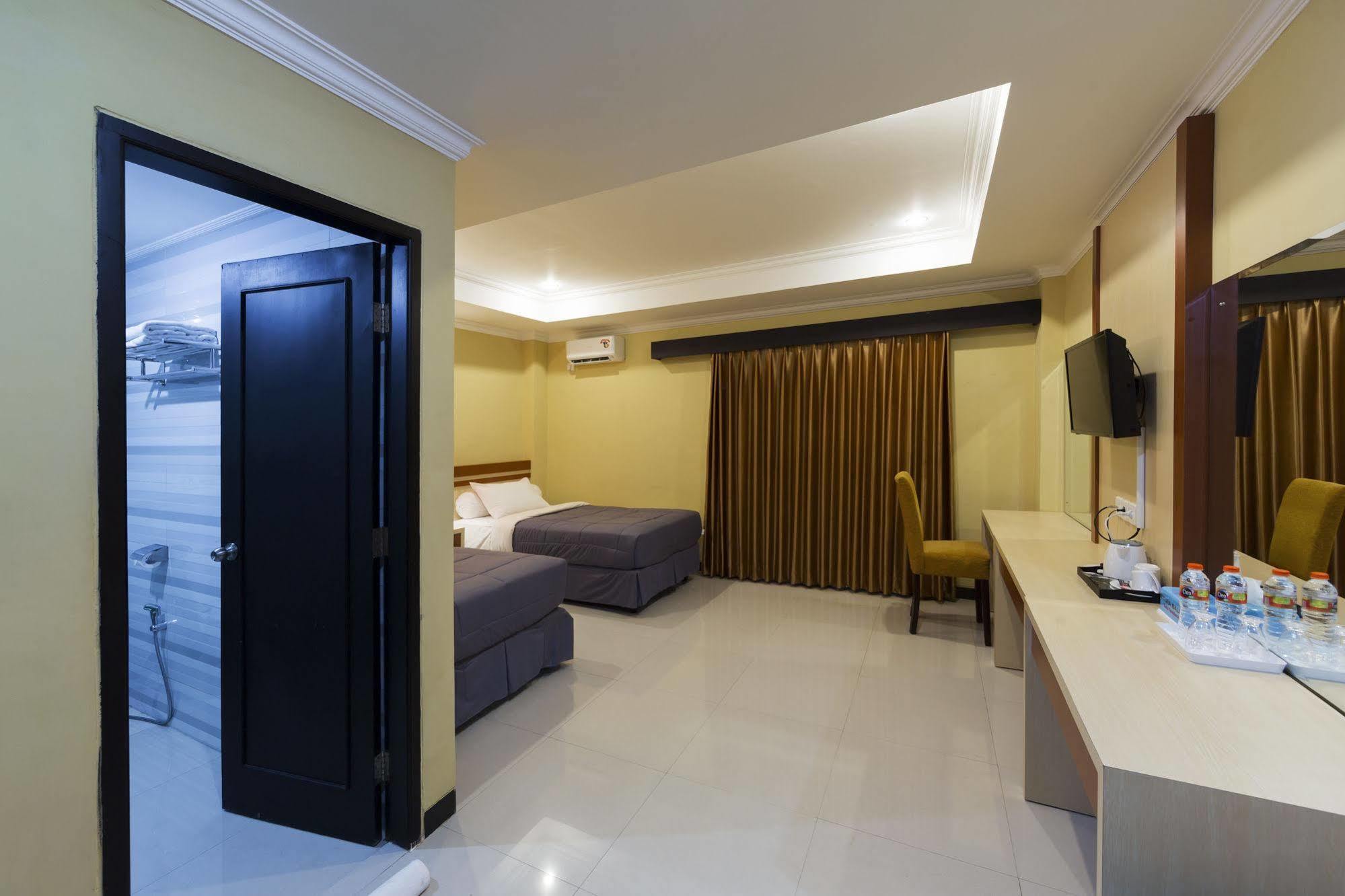 Reddoorz Near Mall Bali Galeria 2 Hotel Denpasar (Bali)