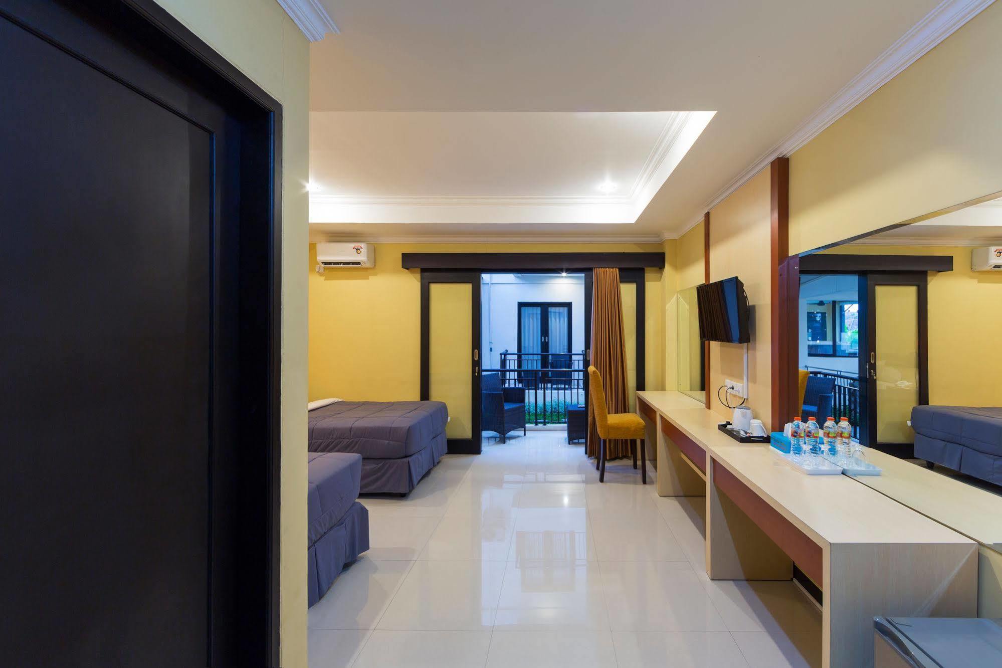 Reddoorz Near Mall Bali Galeria 2 Hotel