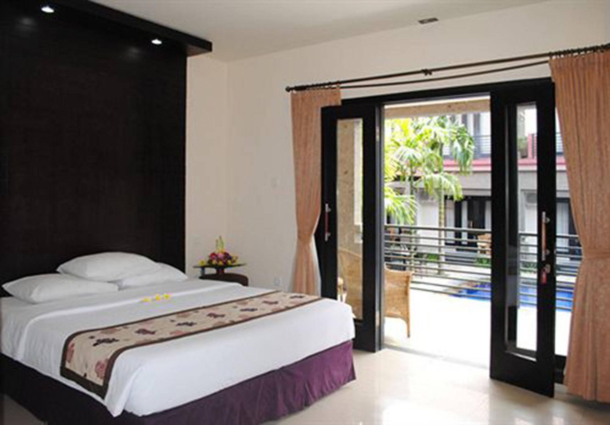 Taman Tirta Ayu Pool And Mansion 3* Tuban (Bali)