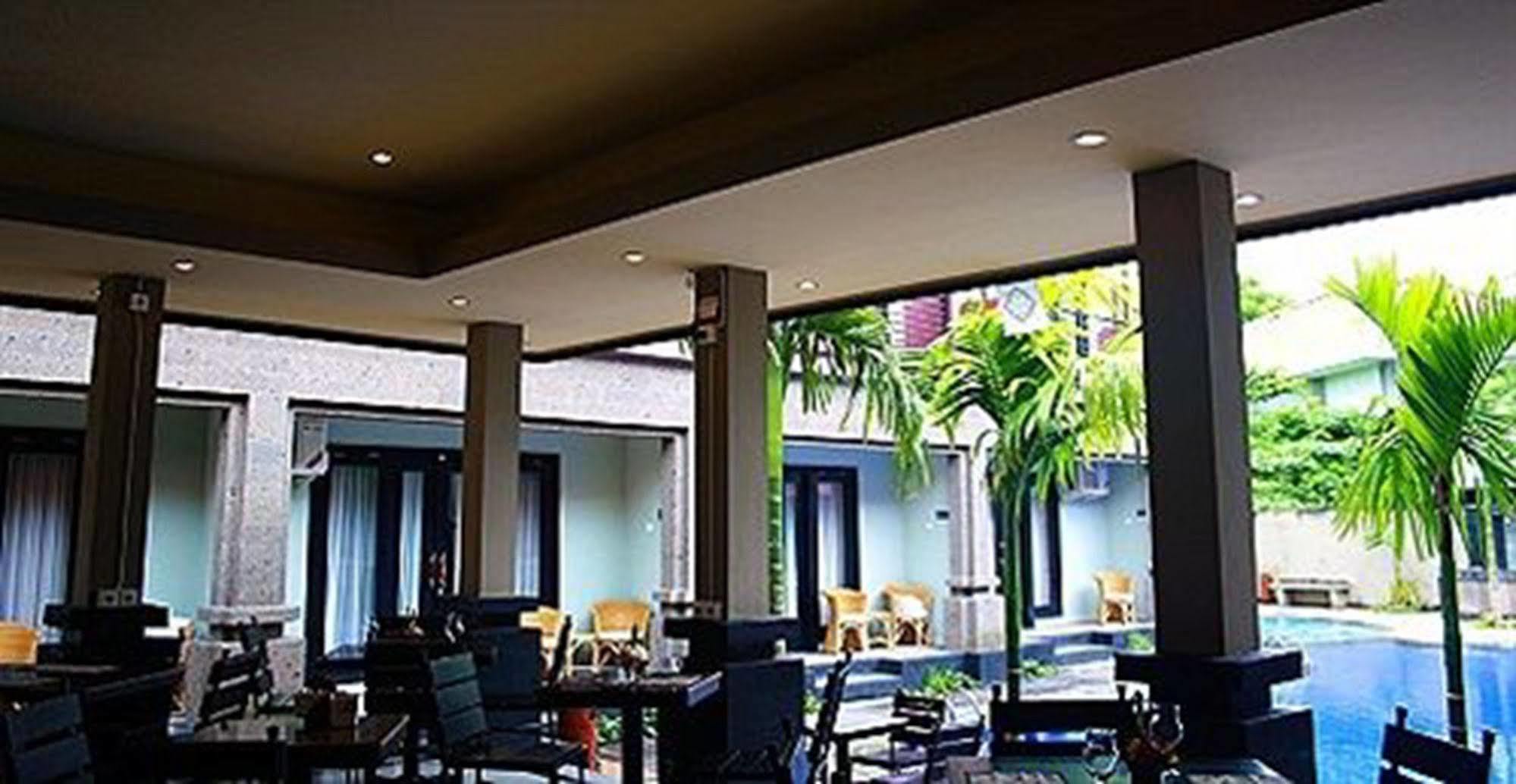 Taman Tirta Ayu Pool And Mansion 3*