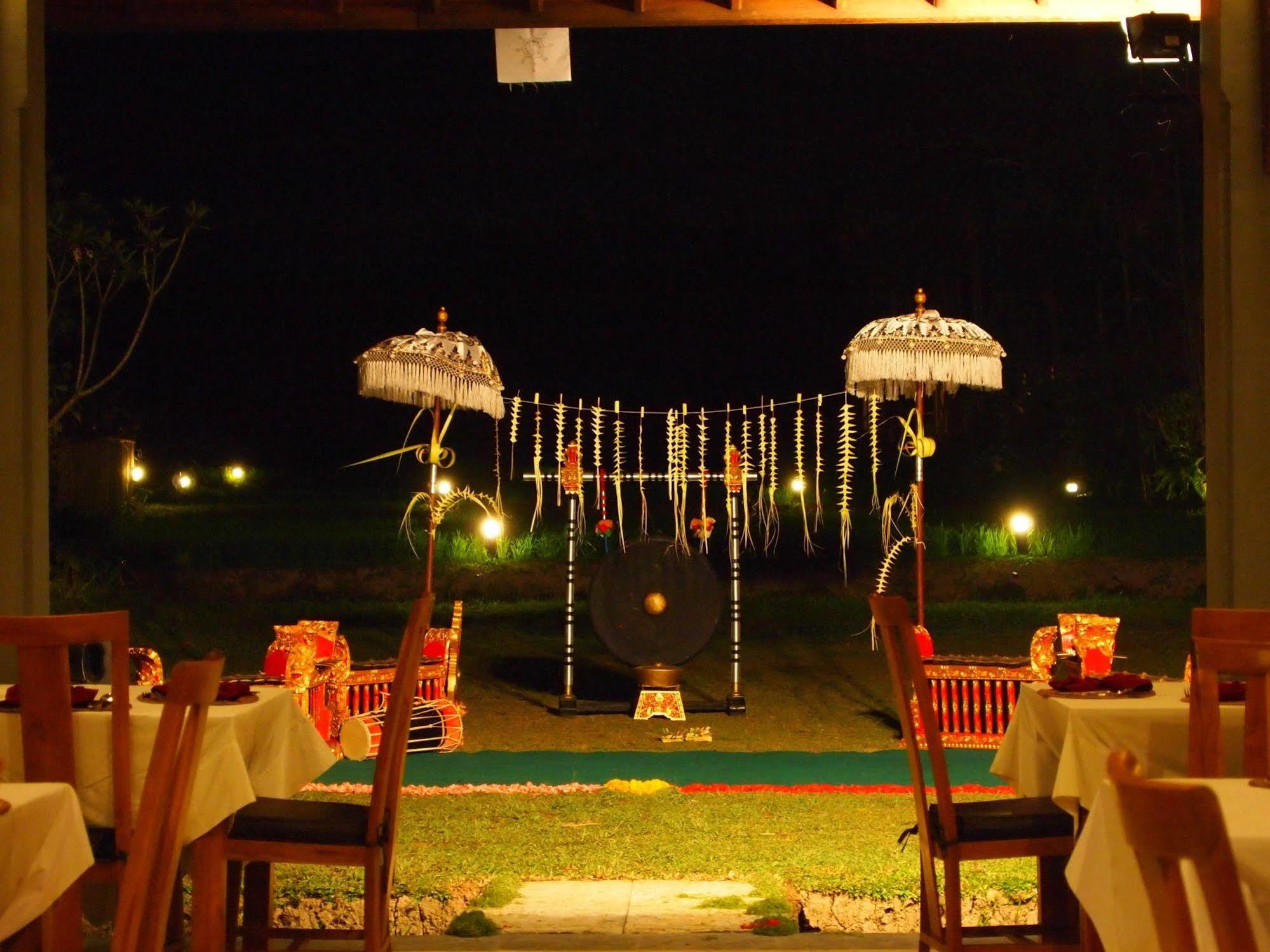Hotel Saren Indah