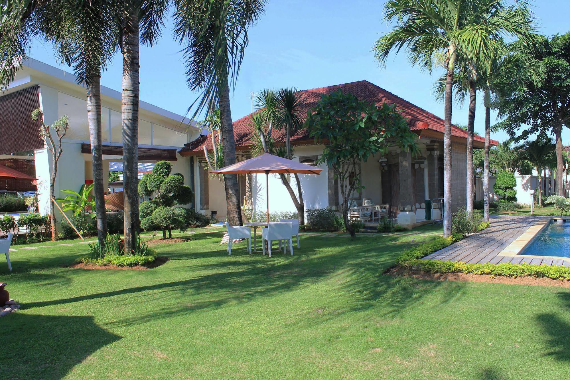 Bali Breezz Hotel 3*