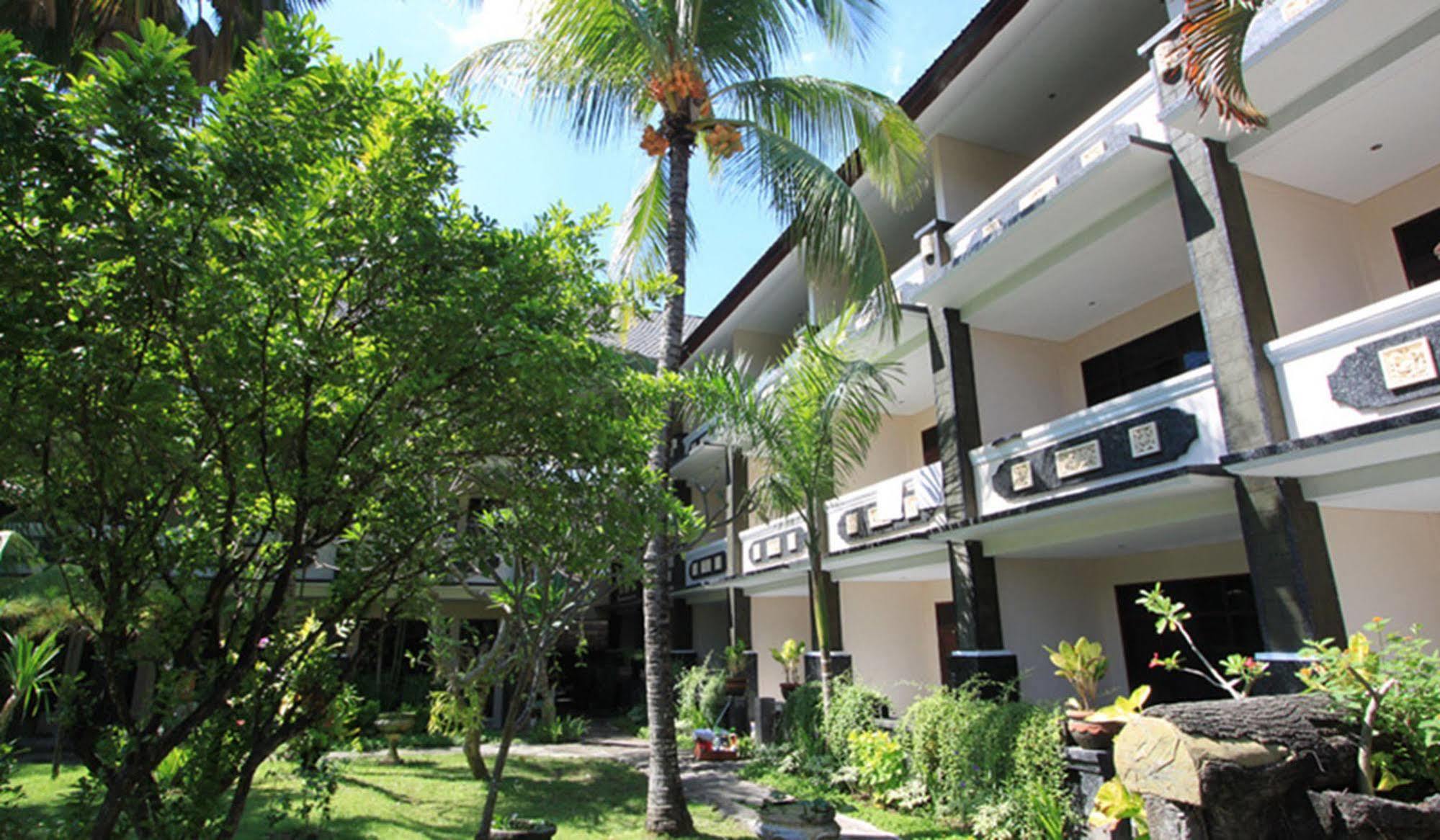 Bakung 3* Kuta (Bali)