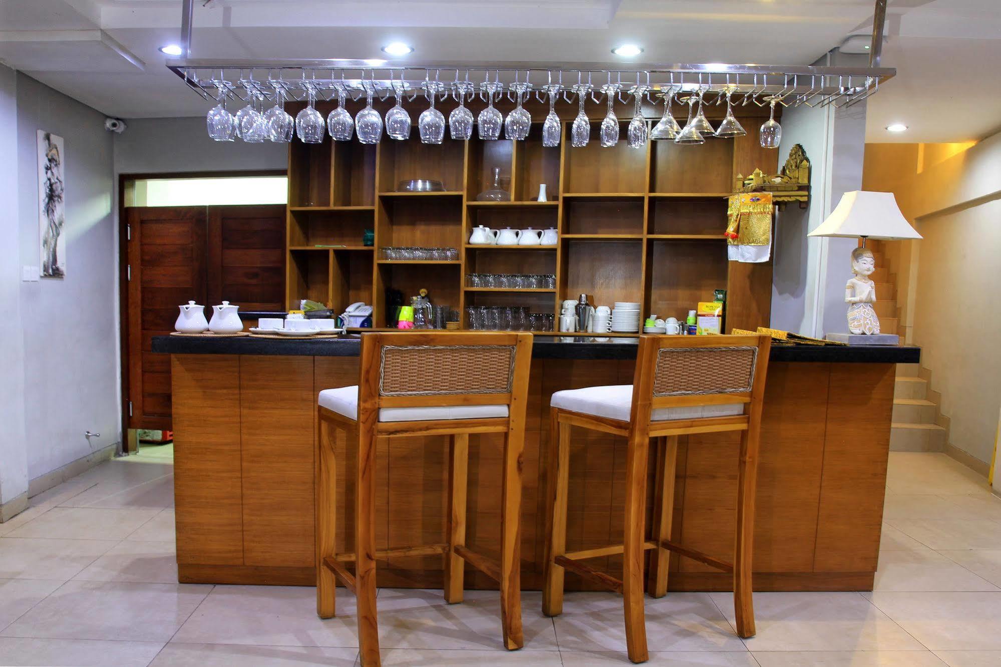 Bakung 3* Kuta (Bali)