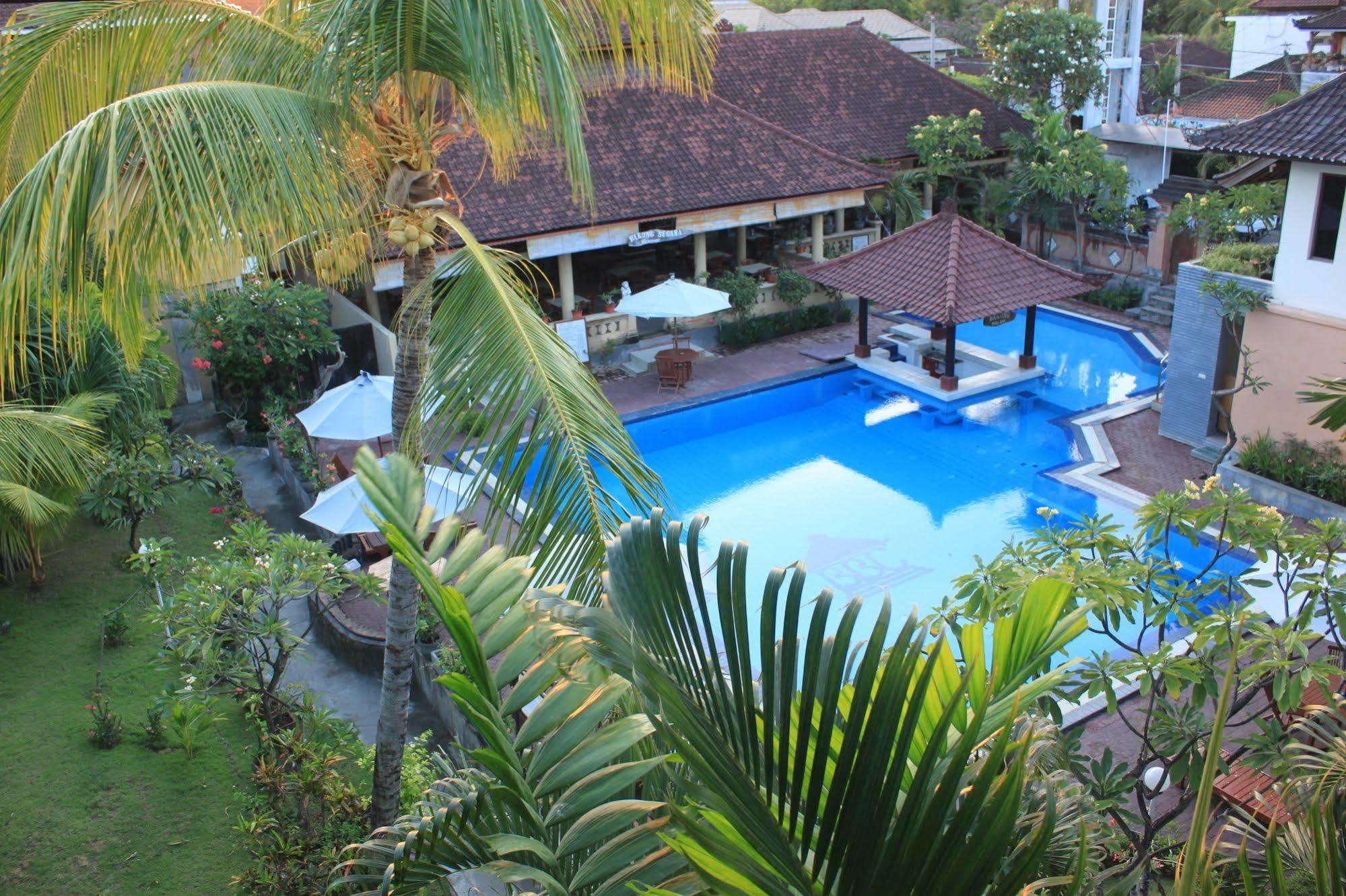 Hotel Bakung 3*