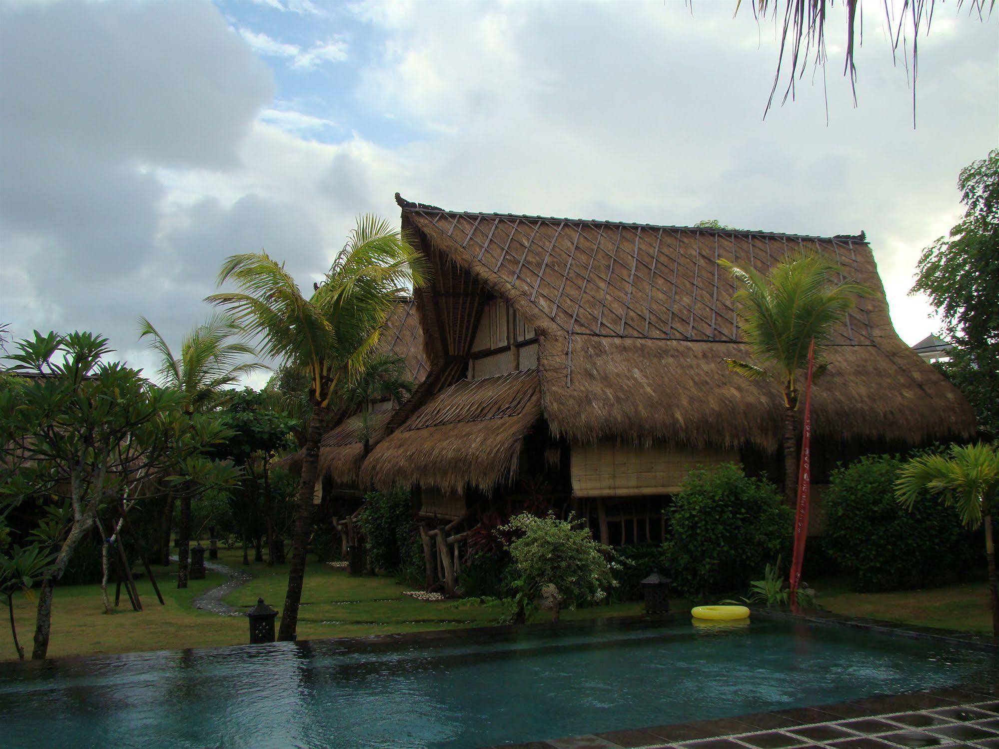 Flower 3* Pecatu (Bali)