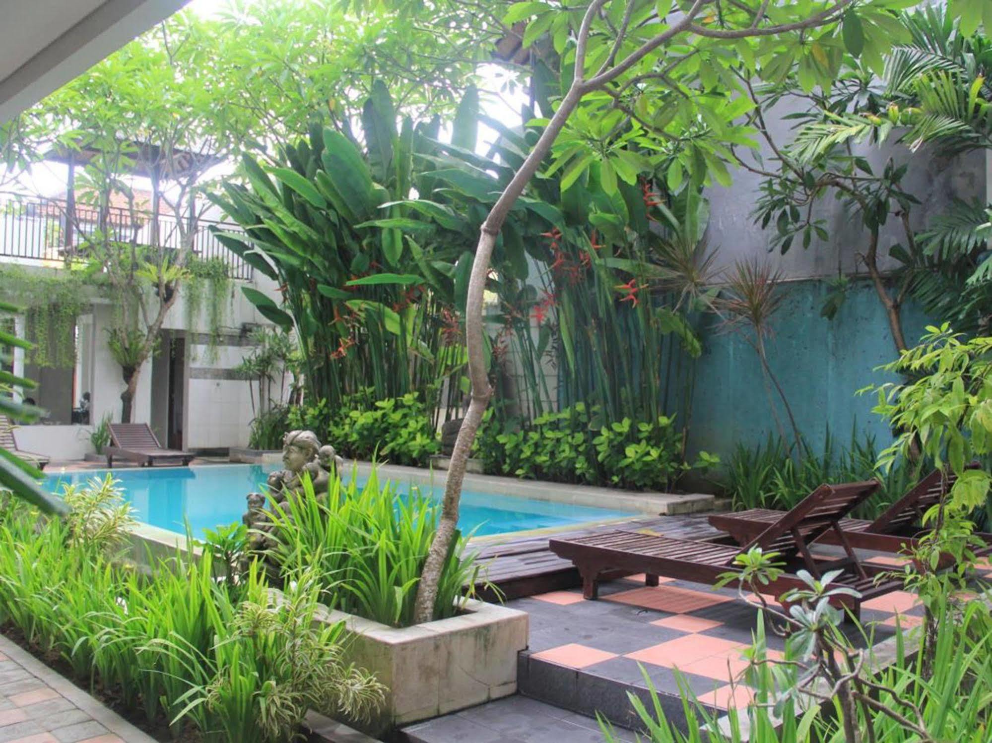 The Kubu Hotel Kuta (Bali)