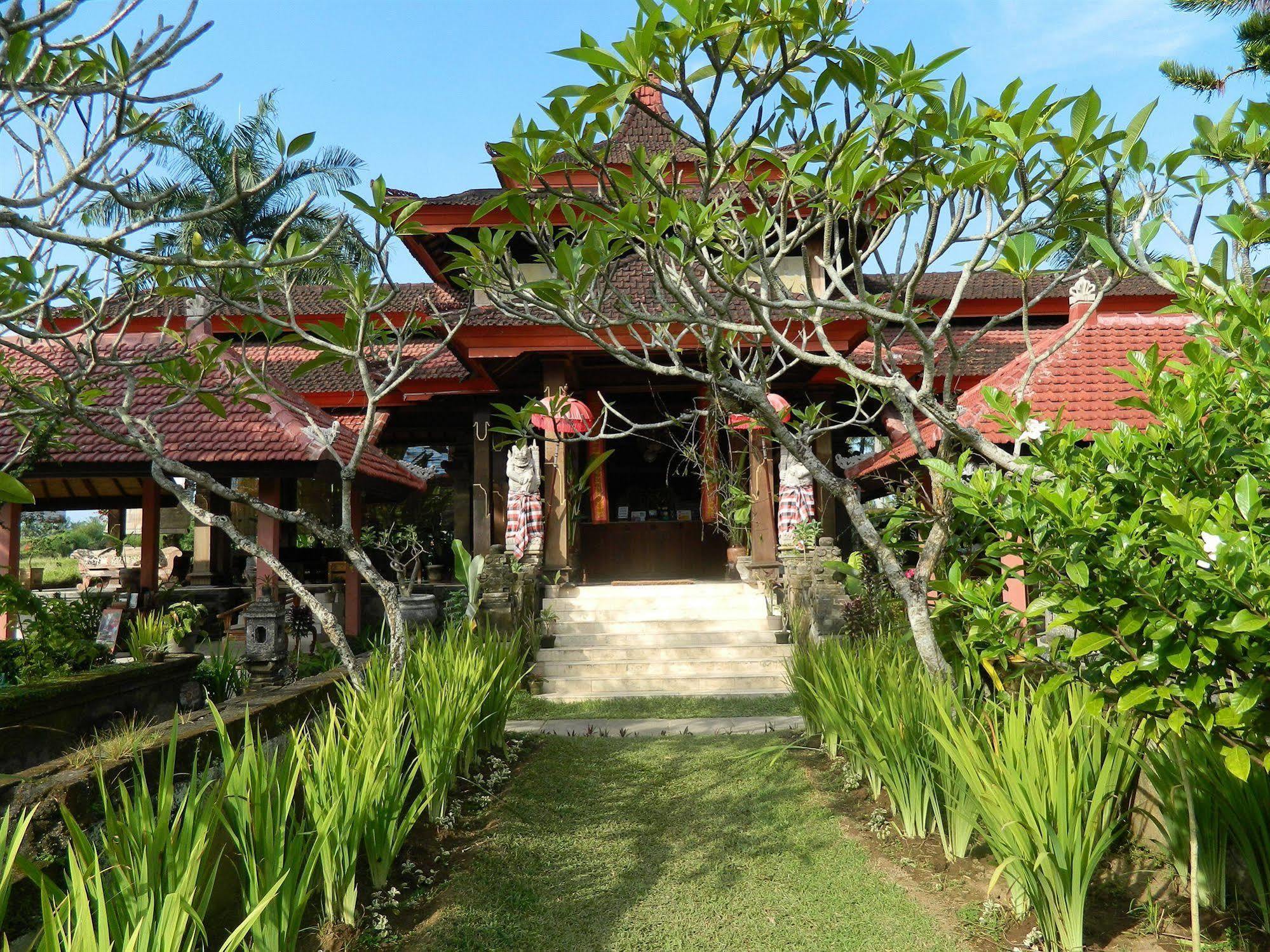 Suly Garden Villa Ubud 3*
