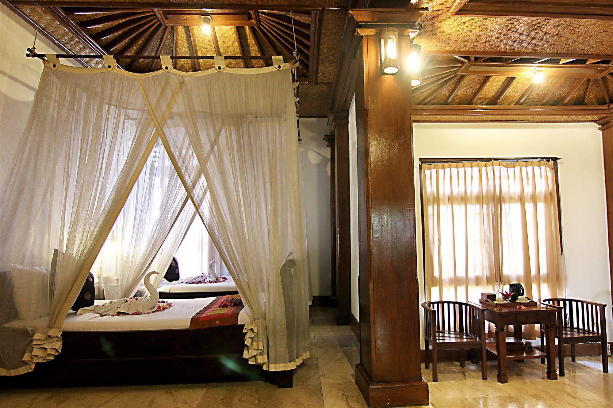 Hotel Suly Garden Villa Ubud 3*
