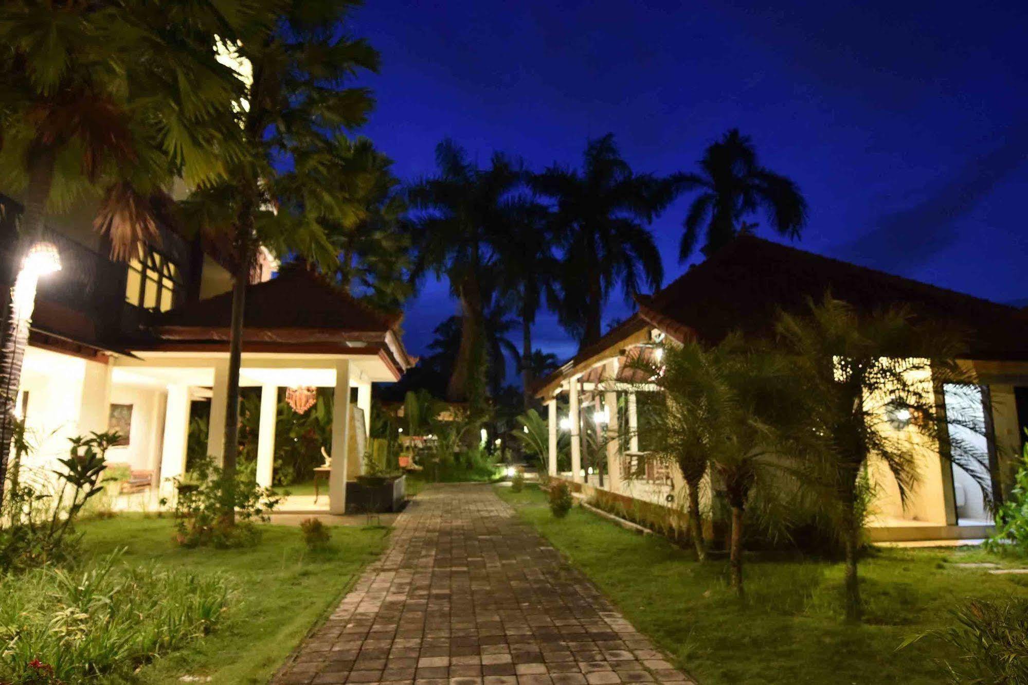 Hotel Suly Garden Villa Ubud