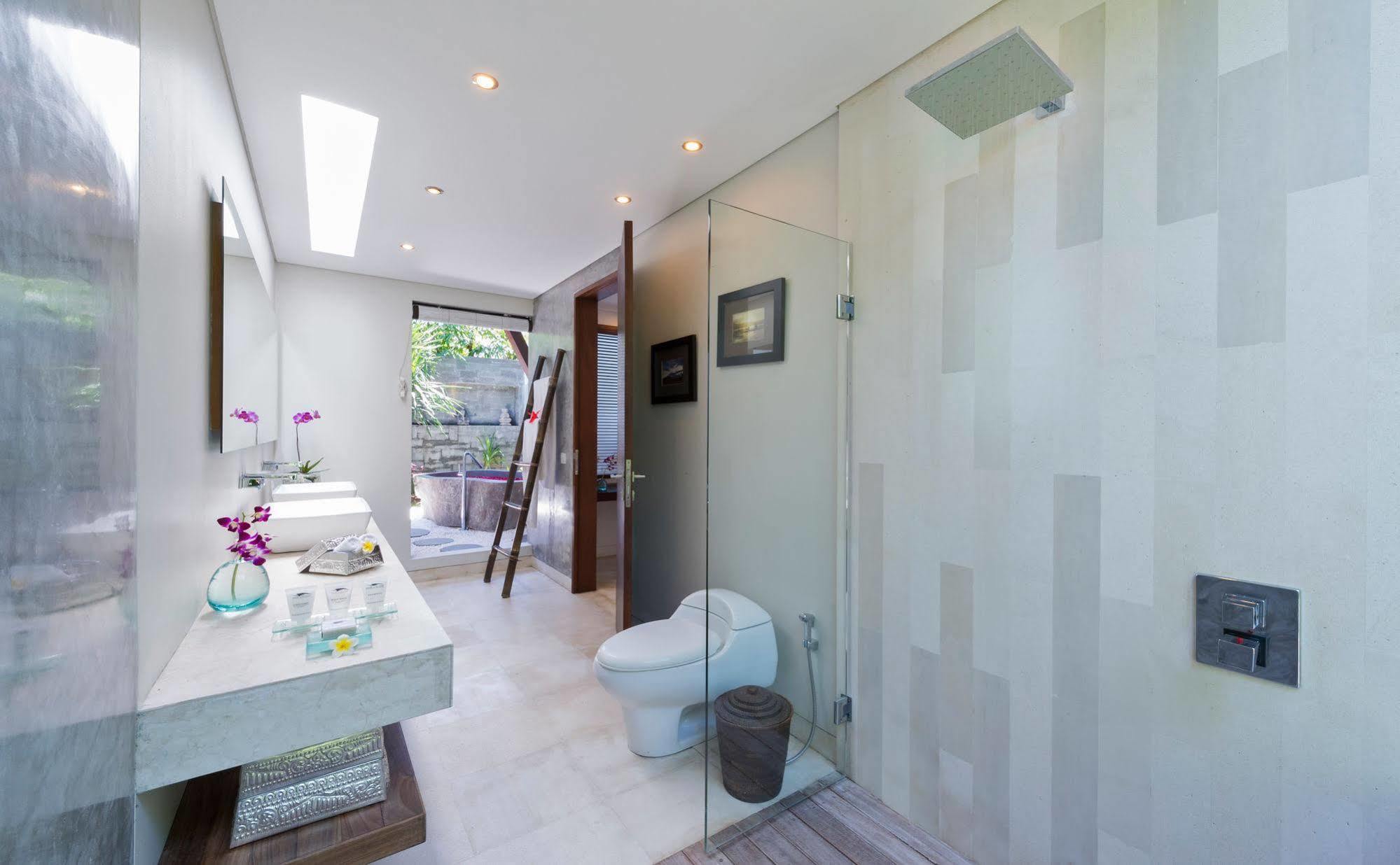 Villa The Layar - Designer And Spa, Chse Certified *