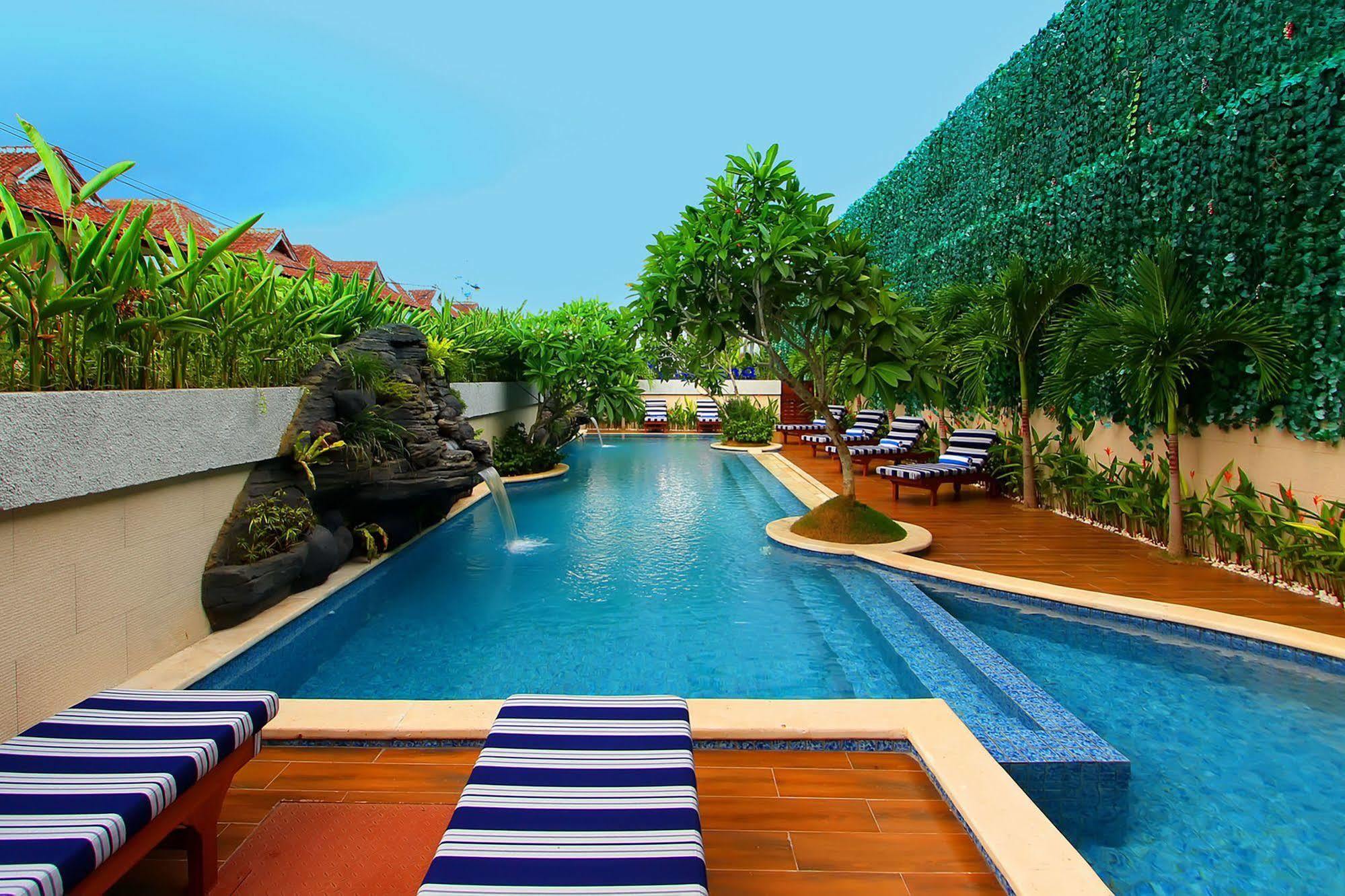 Hotel Rhadana Kuta (Bali)