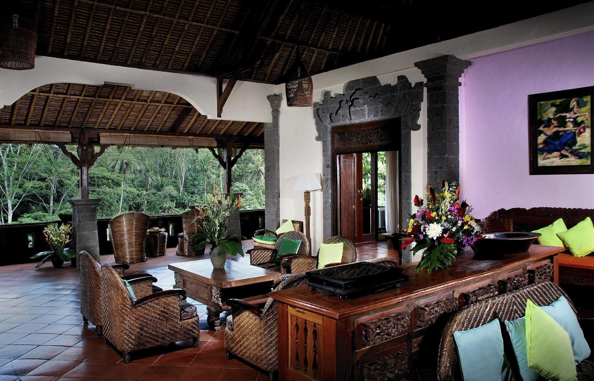 Villa Awang Awang *