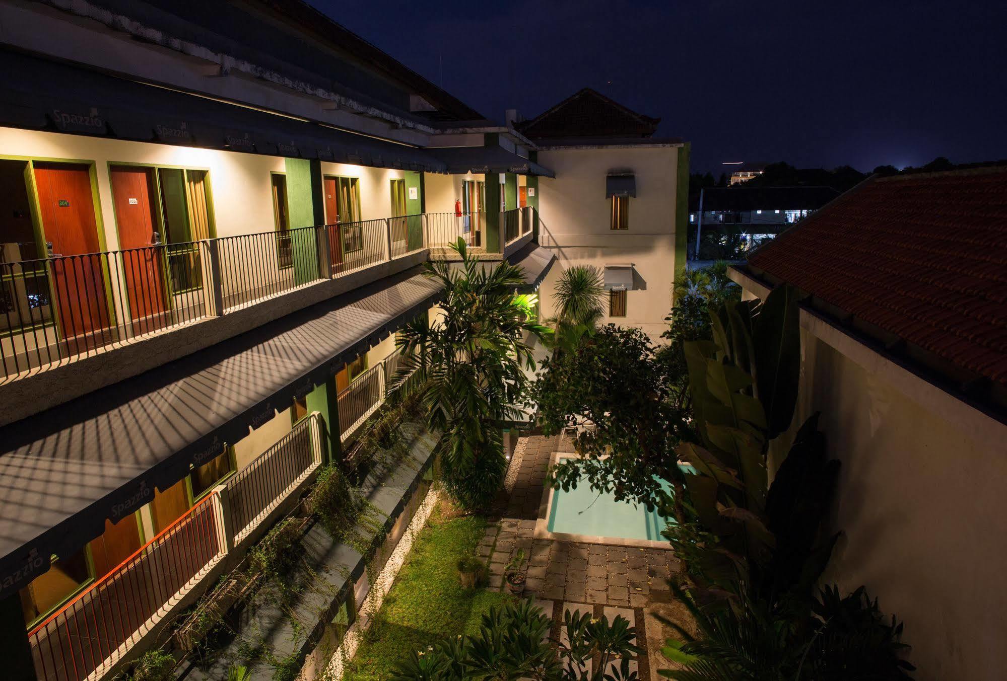 Spazzio Bali 3*