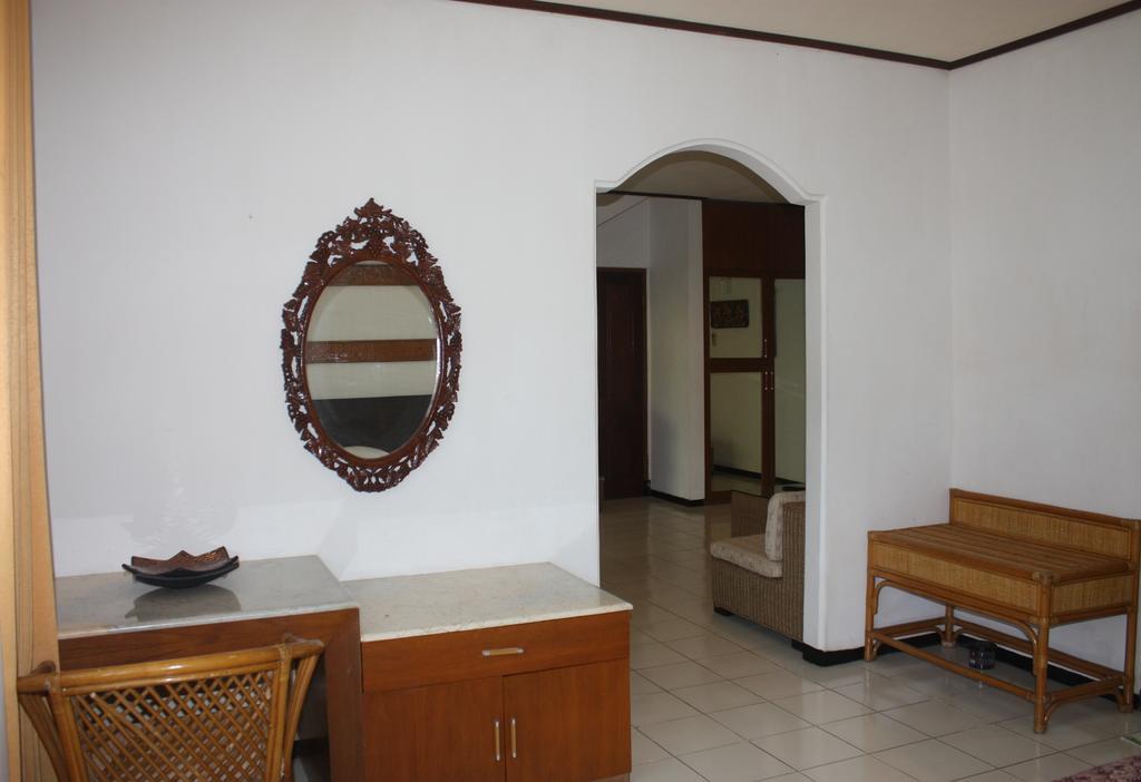 Hotel Puri Naga Beachfront Legian (Bali)
