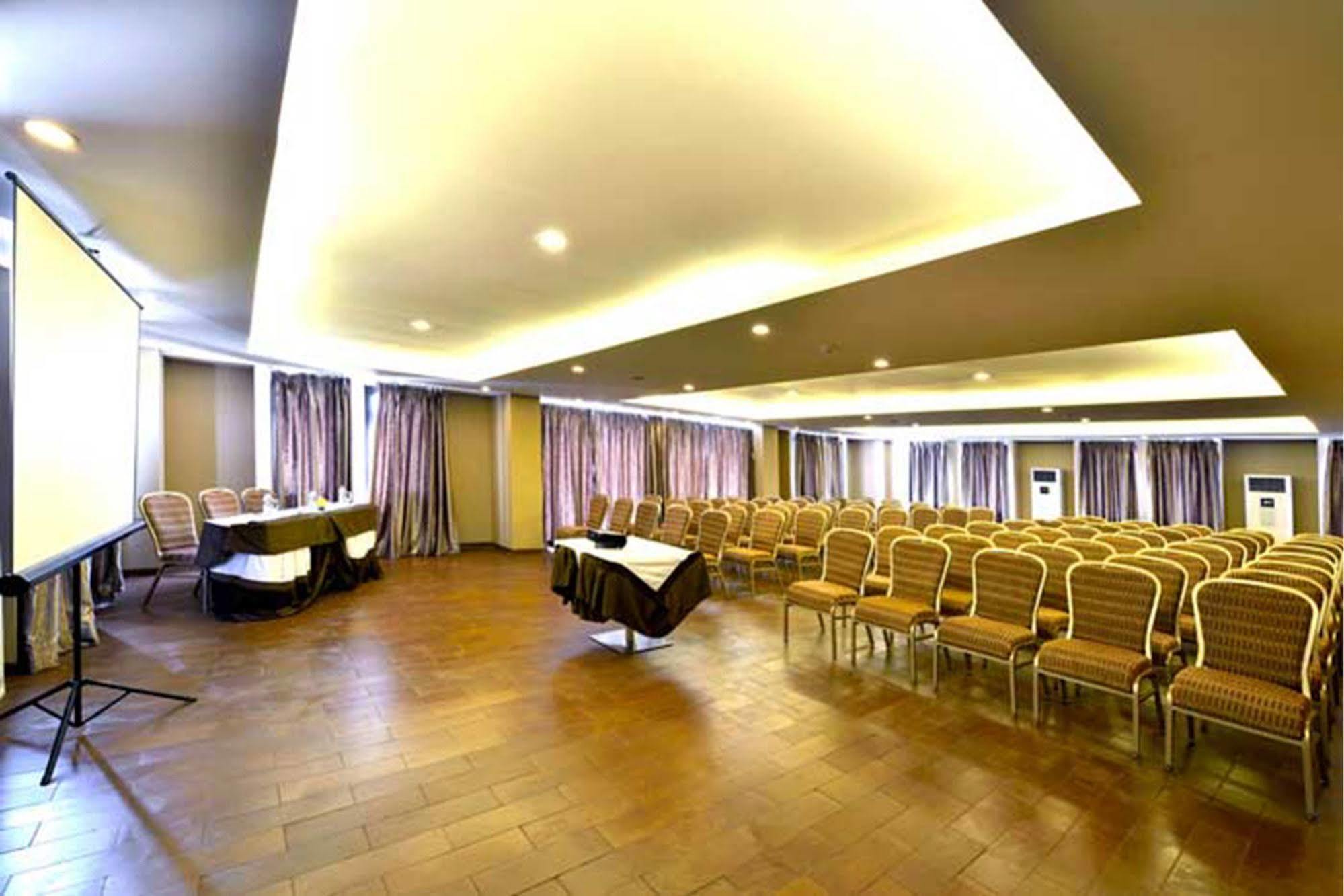 Hotel Serela Kuta By Kagum