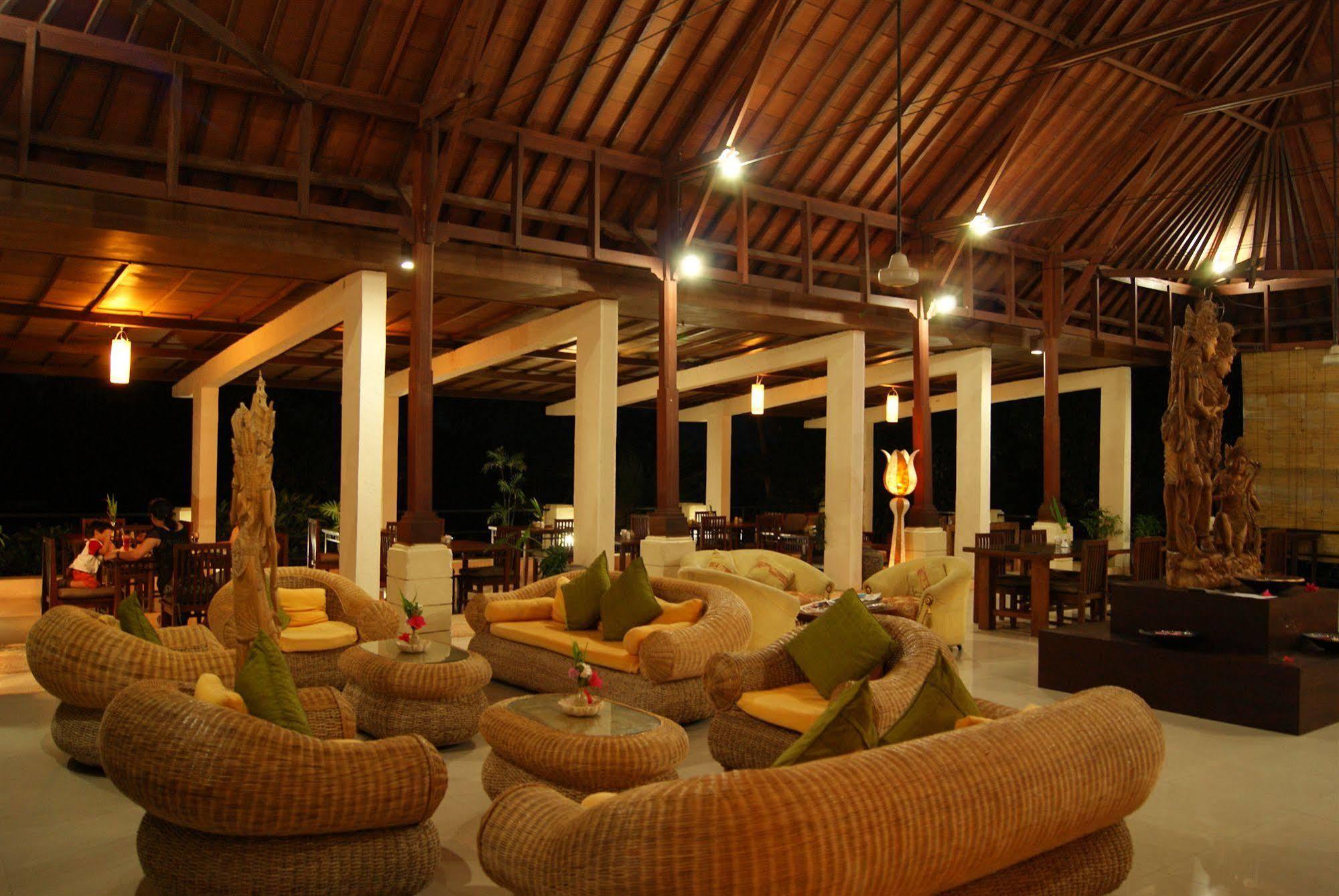Bhanuswari & Hotel 4*