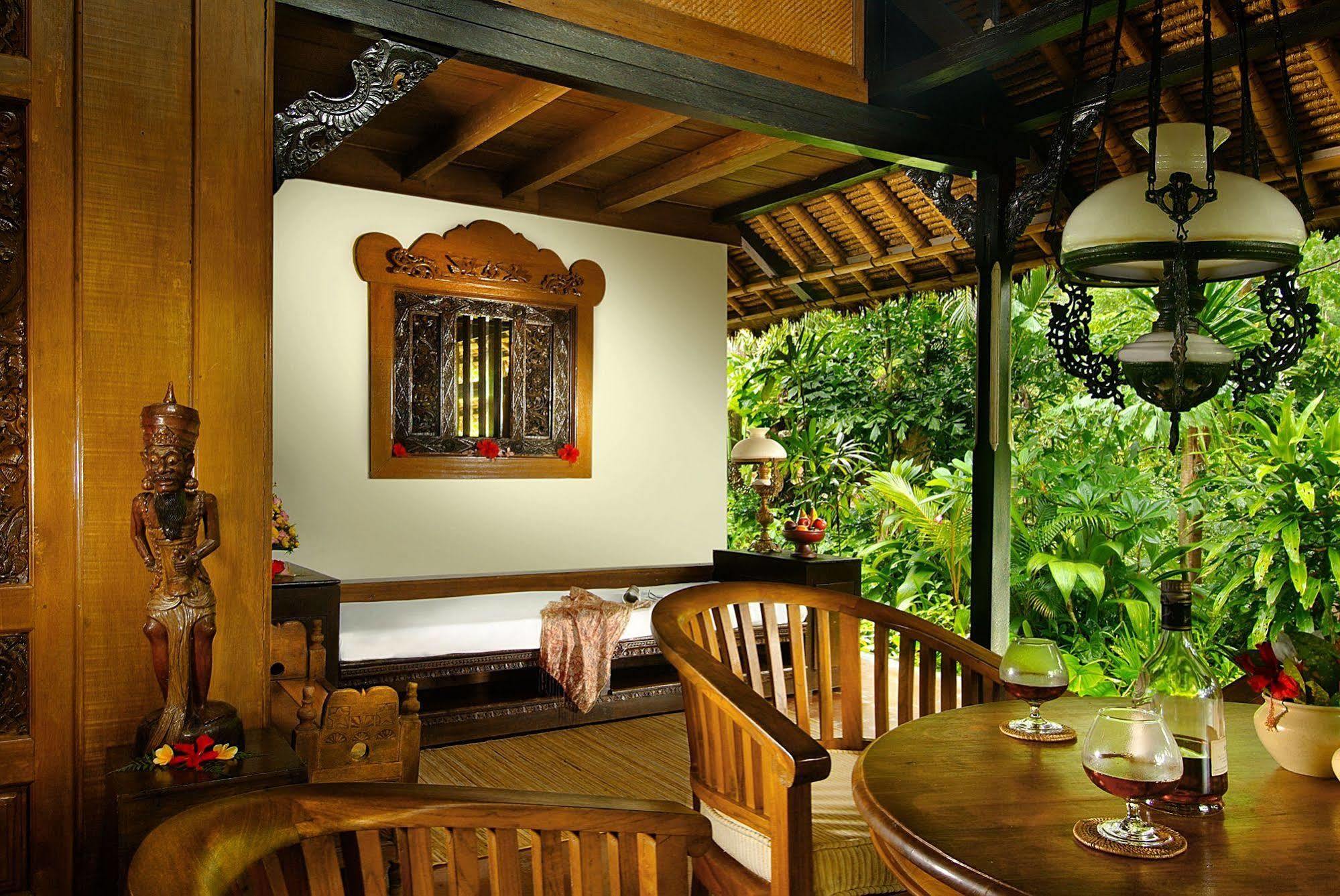 Resort Tjampuhan 4*