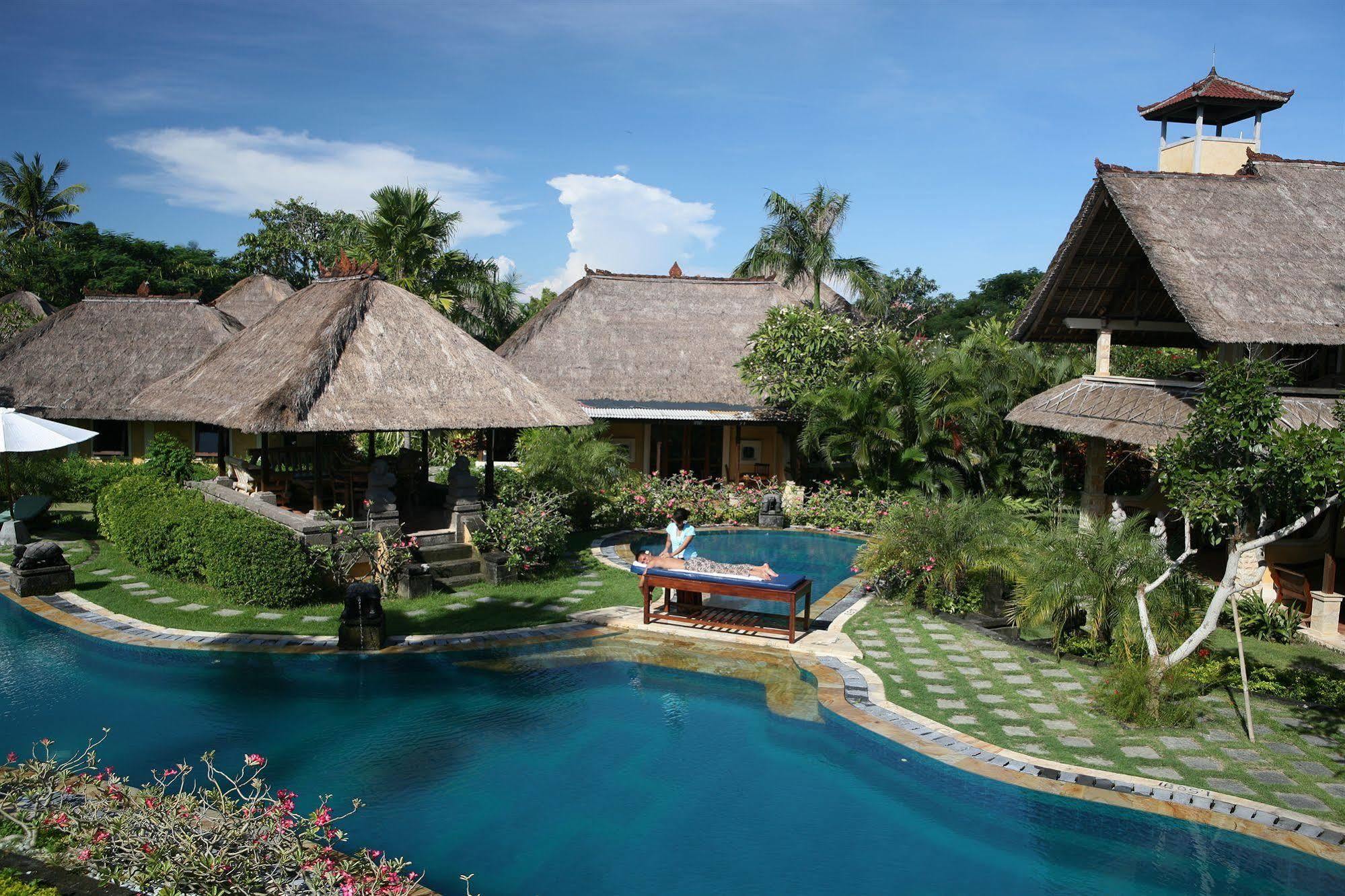 Resort Rumah Bali Tanjung Benoa (Bali)