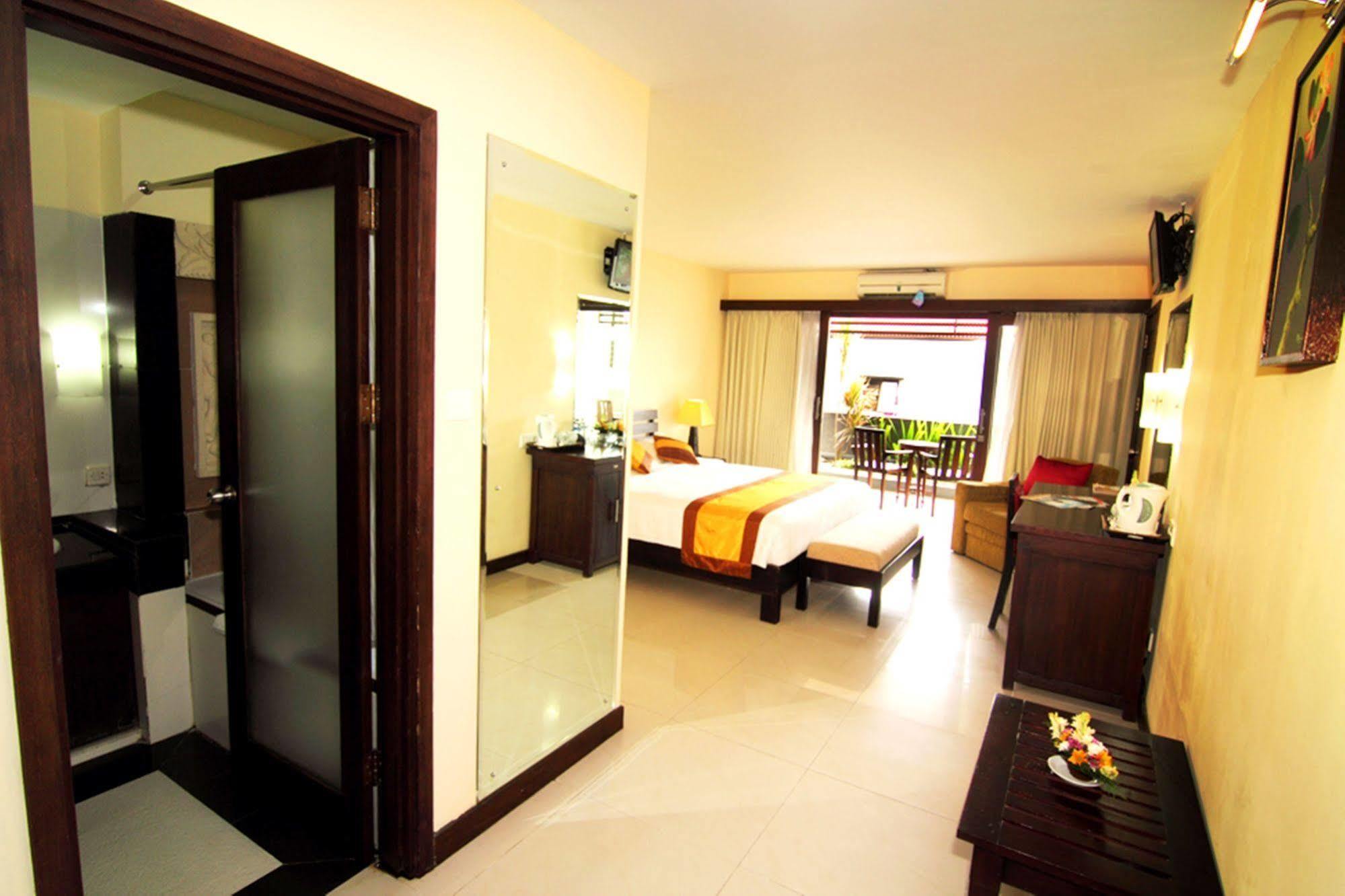 Nirmala 3* Jimbaran (Bali)