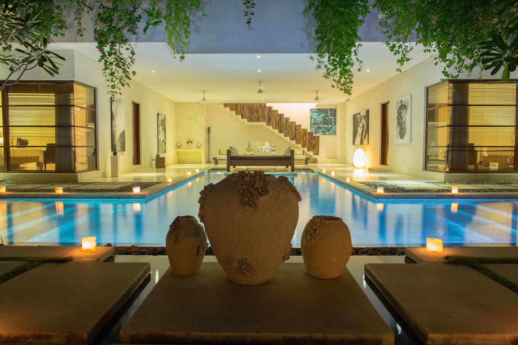 Nyaman Villa