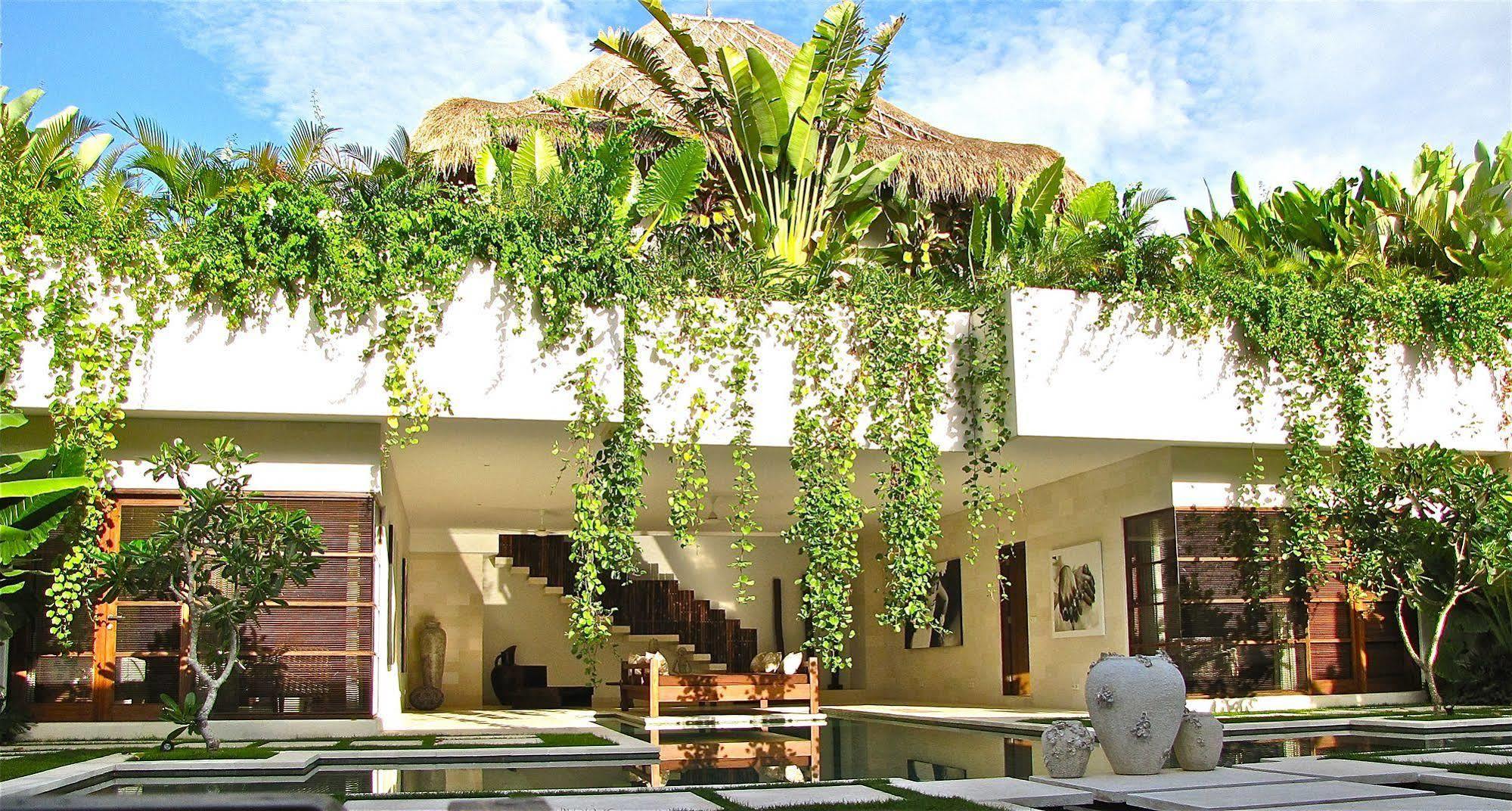 Villa Nyaman