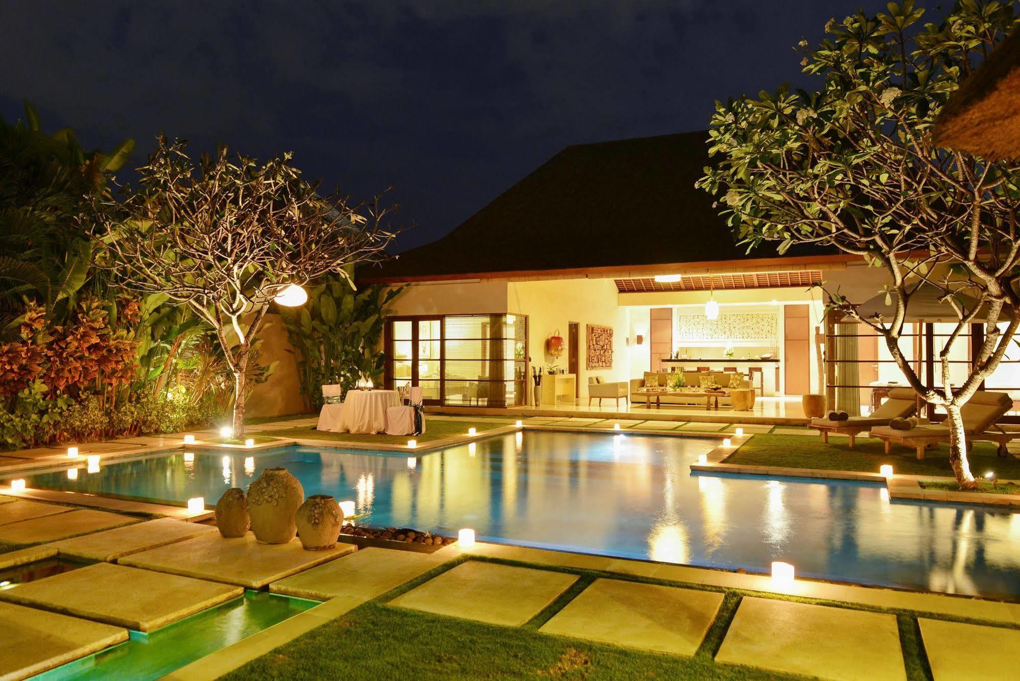 Nyaman Seminyak (Bali)
