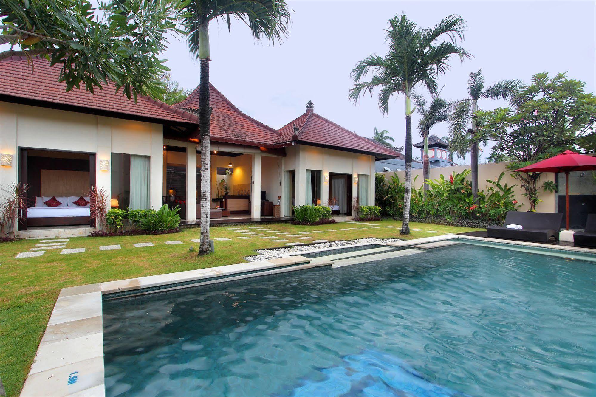 Villa Rc And Bali *