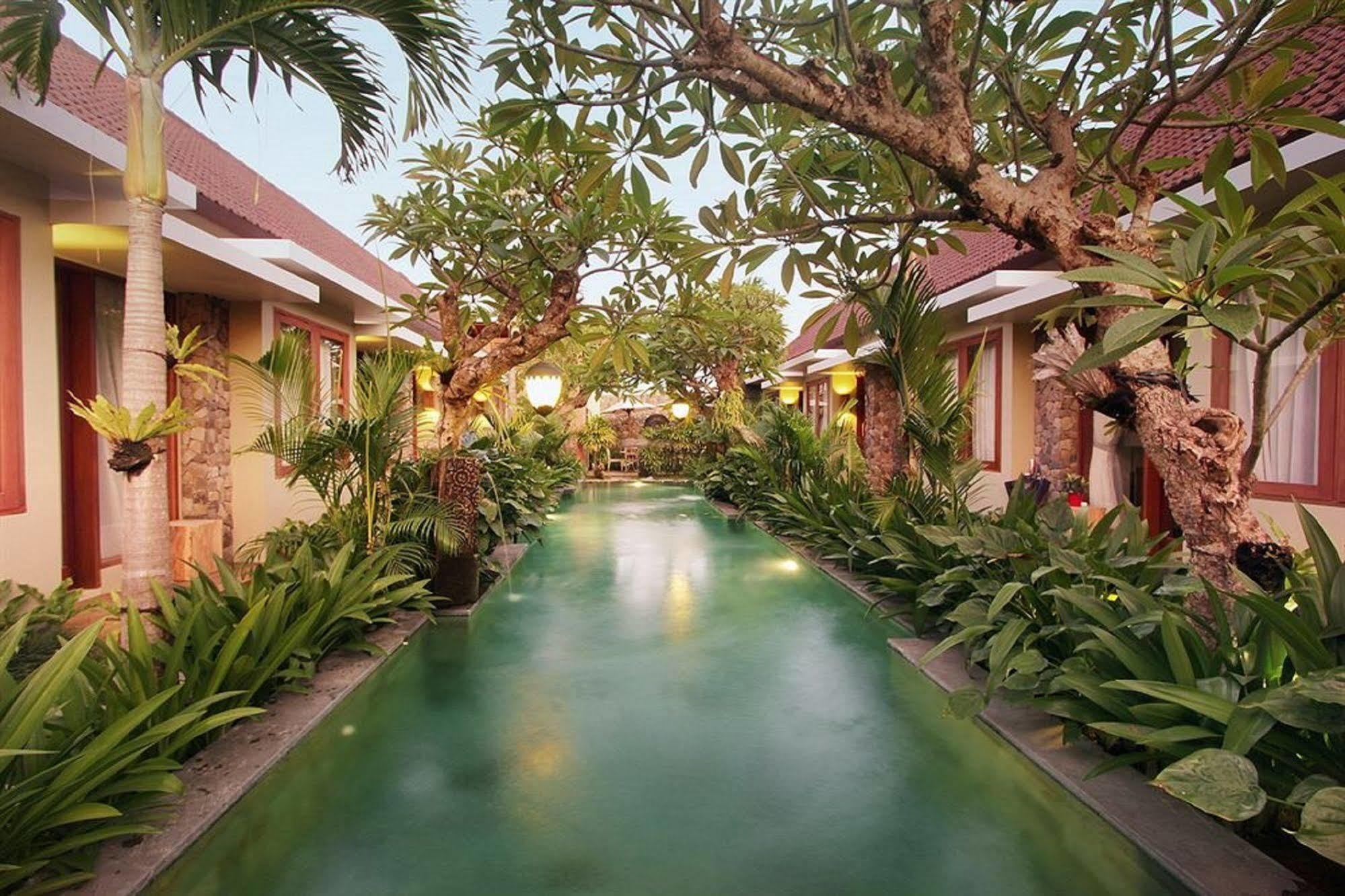 Uma Karan 3* Kuta (Bali)