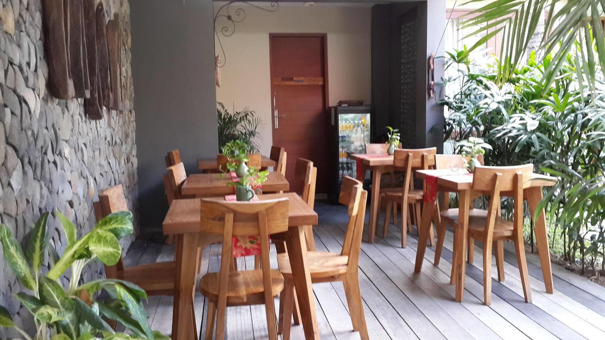 Uma Karan Guest house 3*