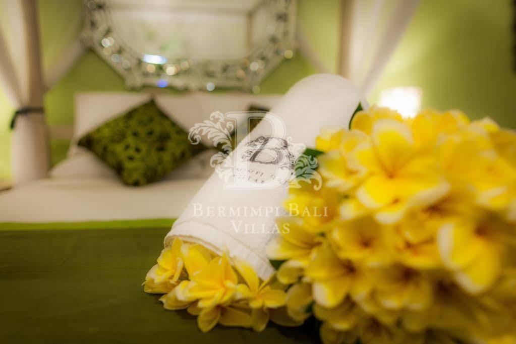 Frangipani Villa Seminyak Villa
