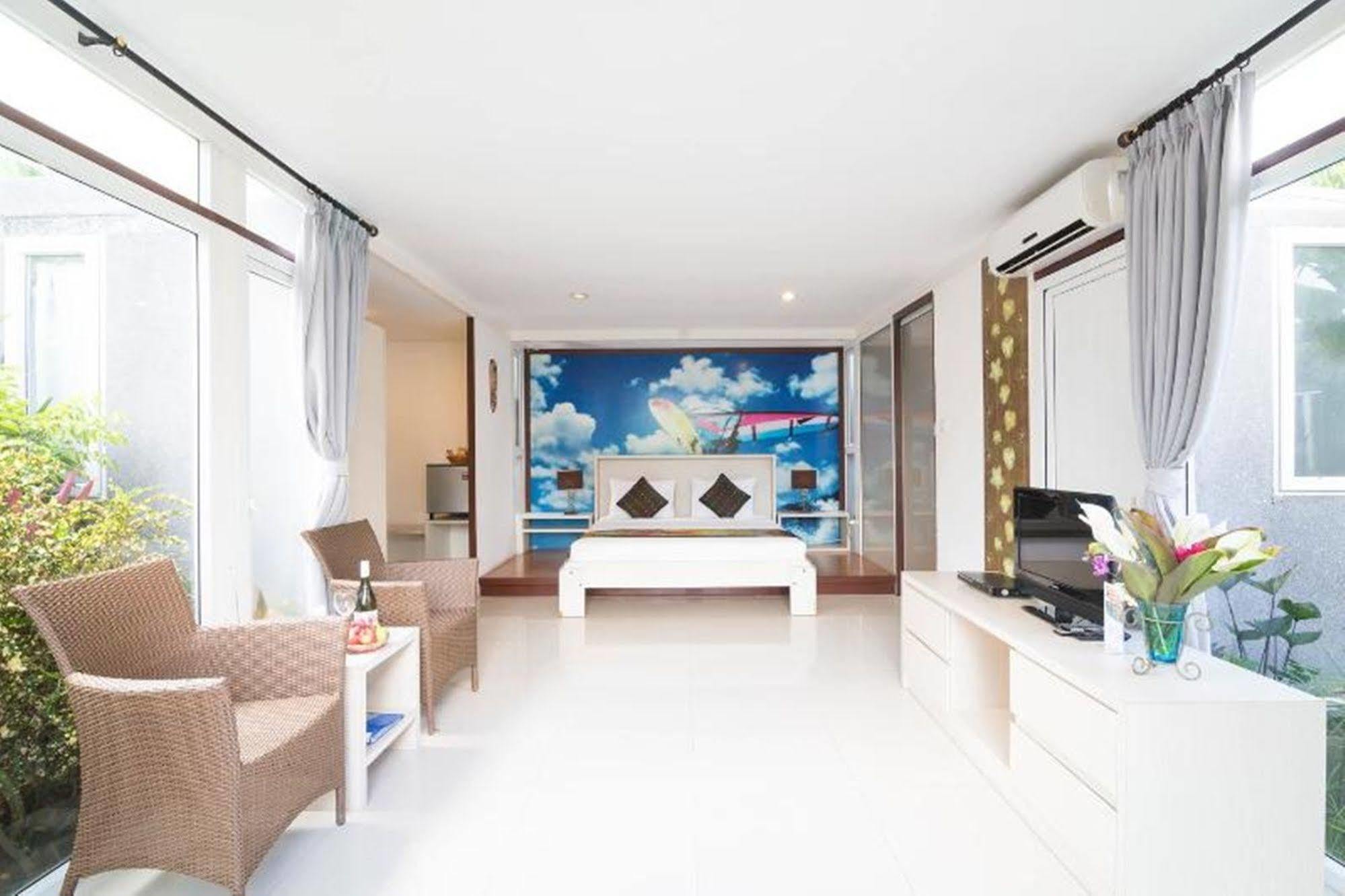 Aqua Octaviana Bali Canggu (Bali)