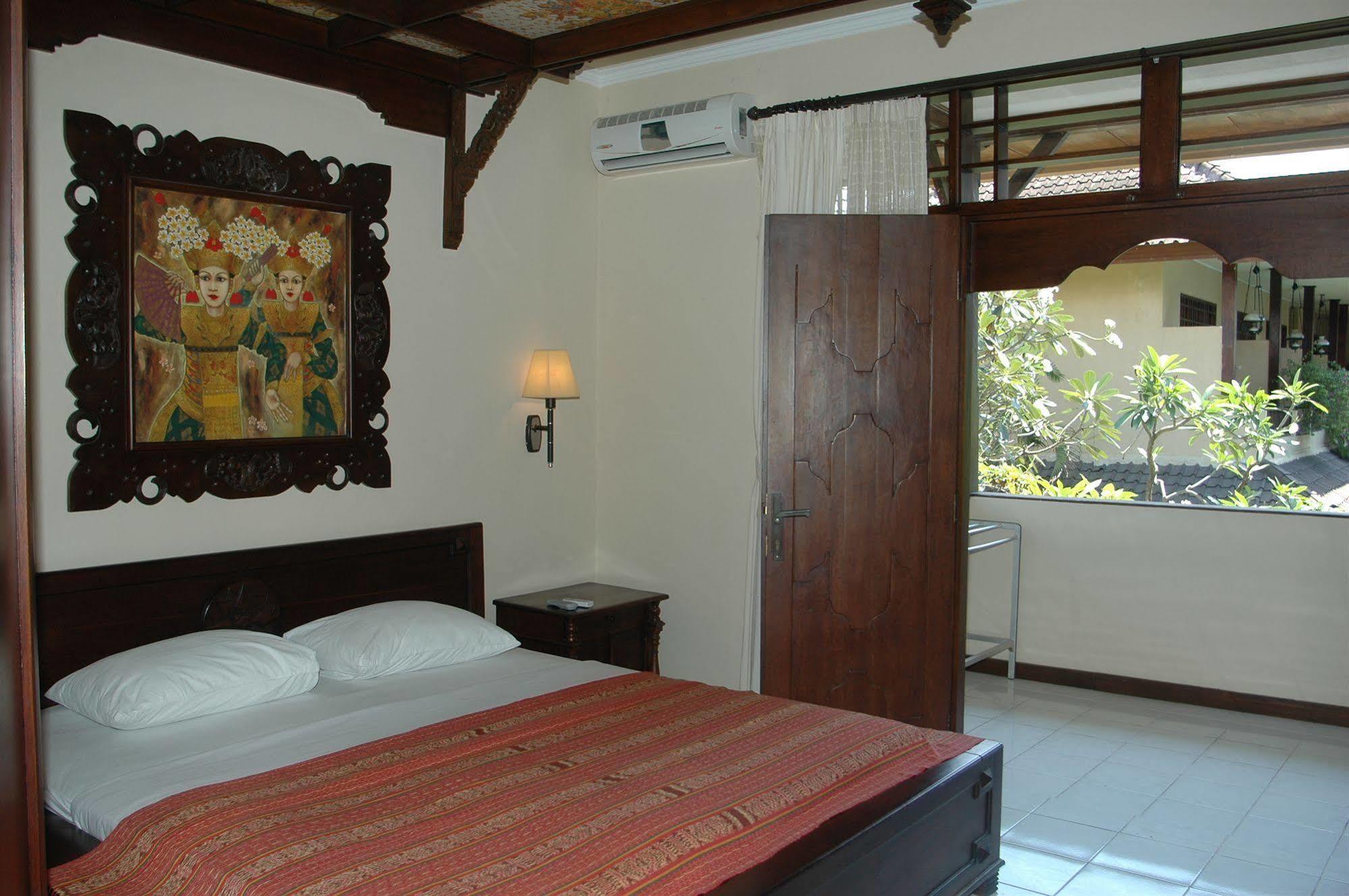 Bali Segara 2* Kuta (Bali)