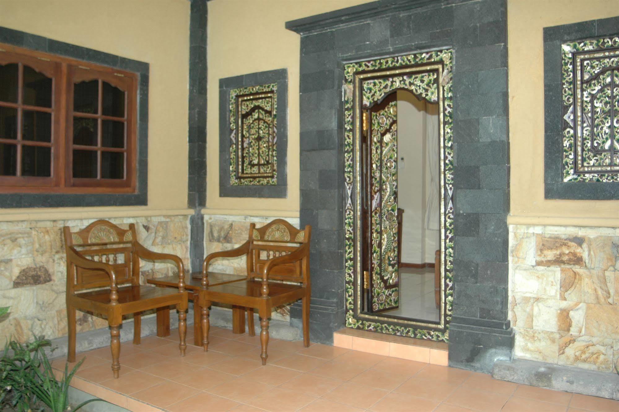 Hotel Bali Segara 2*