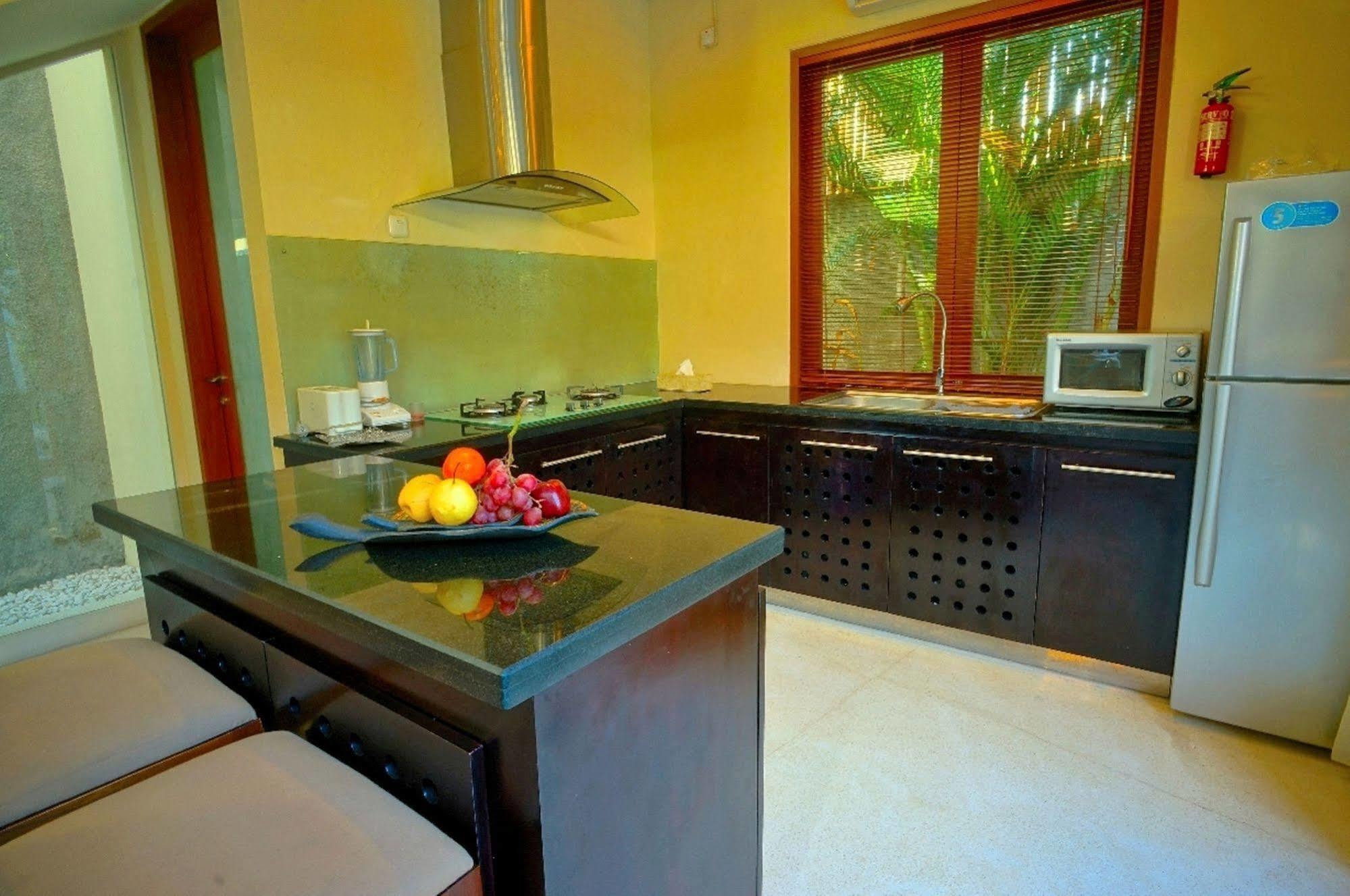 Travis Villa