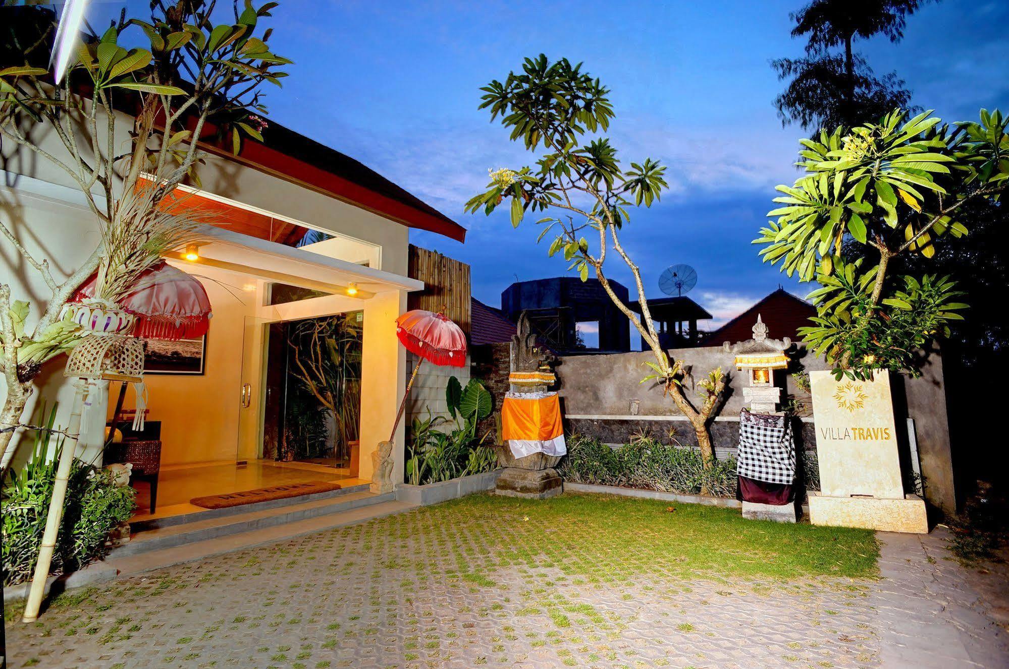 Travis Villa *