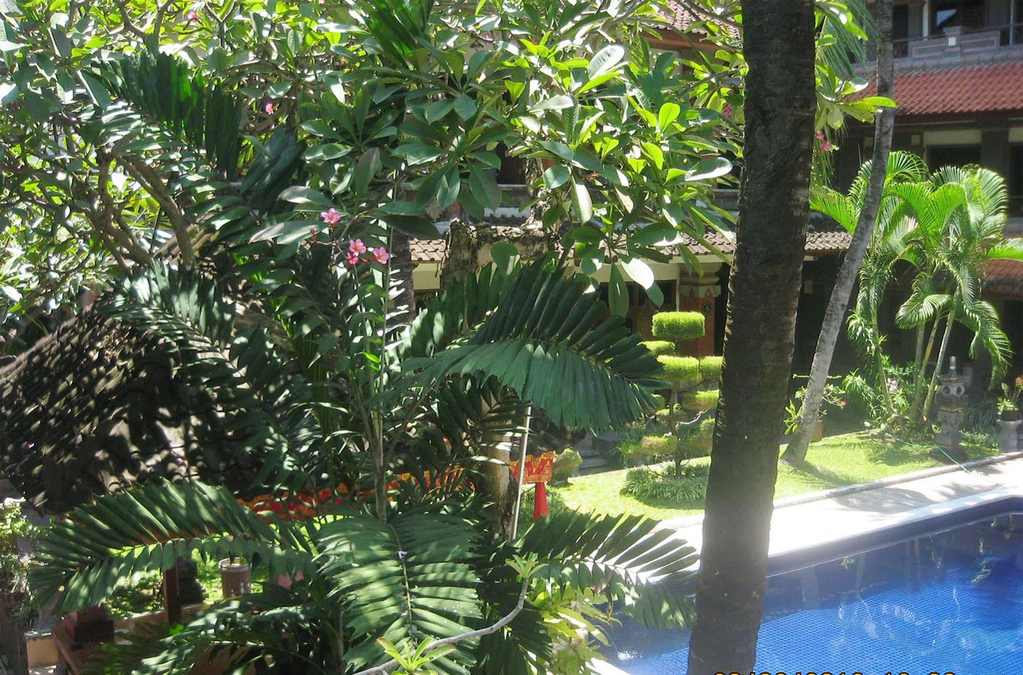 Hotel Puri Tanah Lot 3*