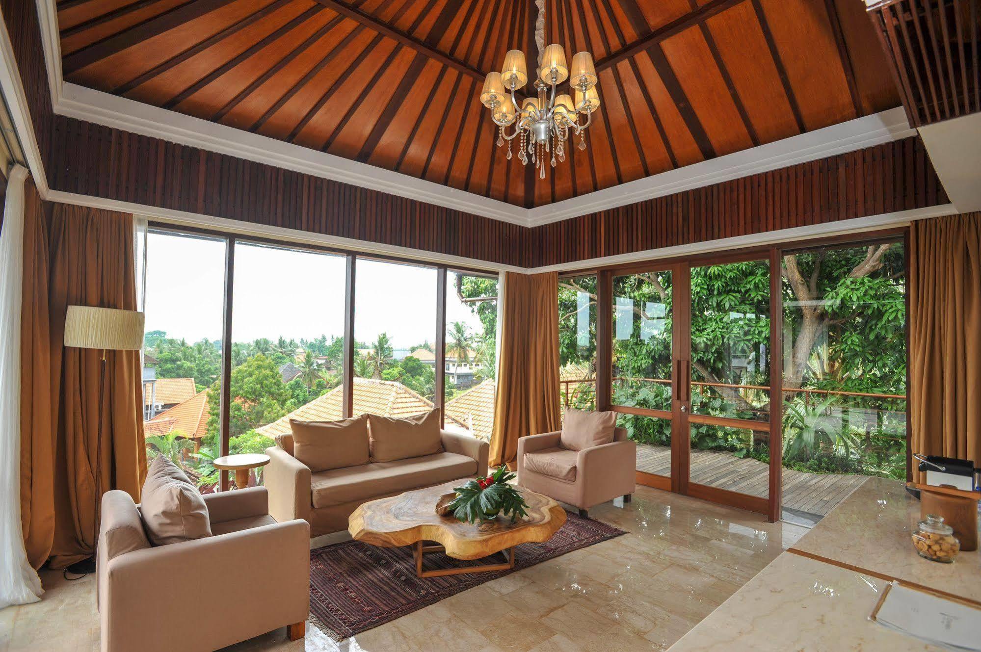 Resort Komaneka At Rasa Sayang 4*