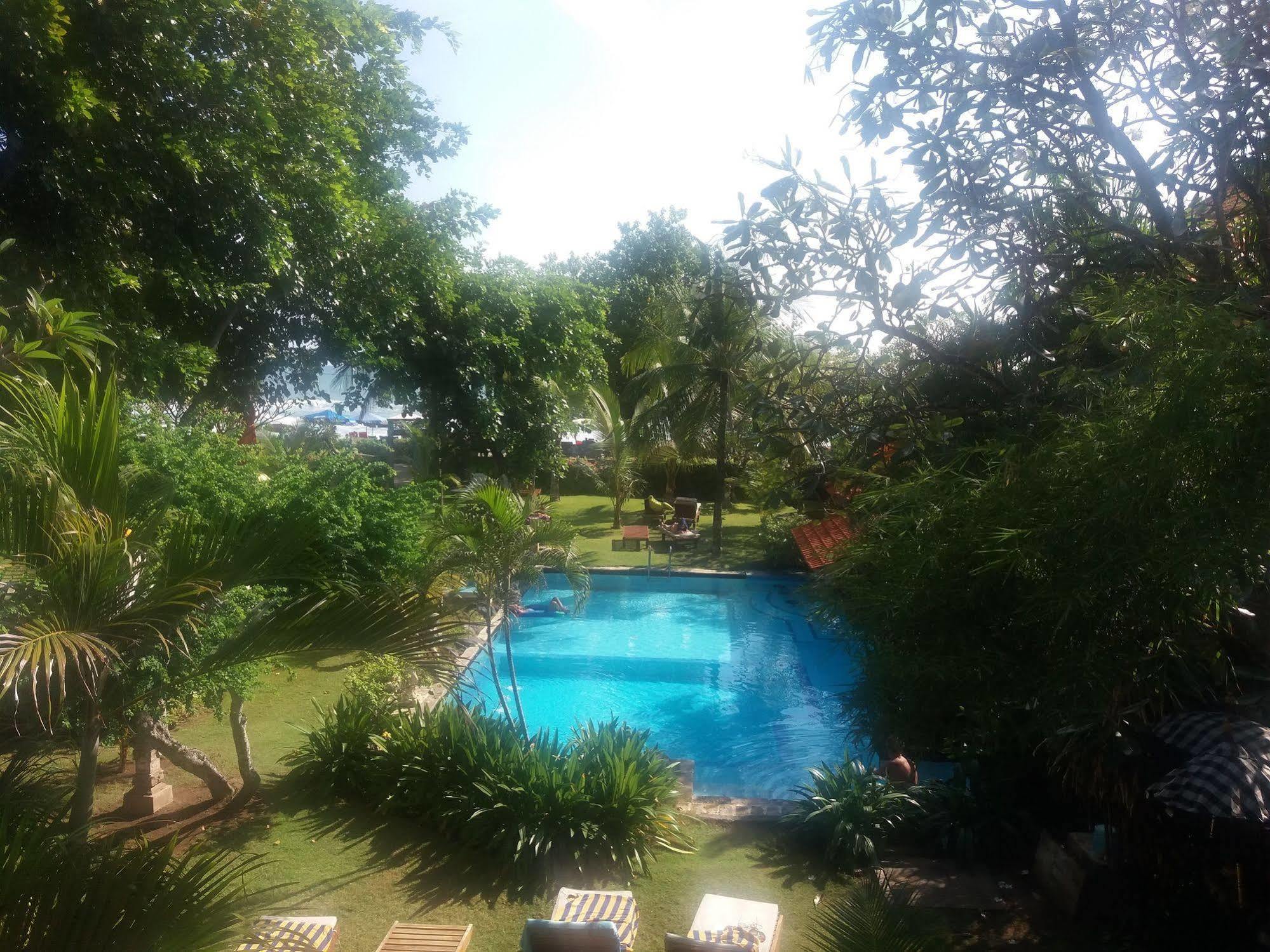 Hotel The Sari Legian (Bali)