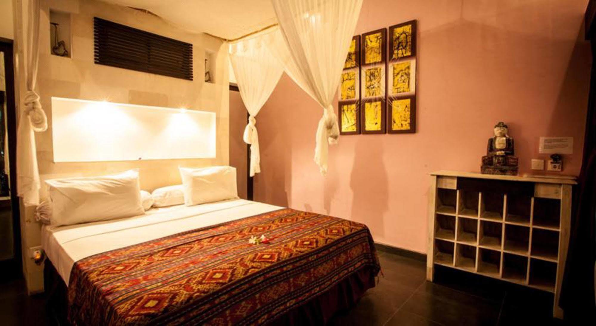 Pearl Boutique Adult Only Hotel