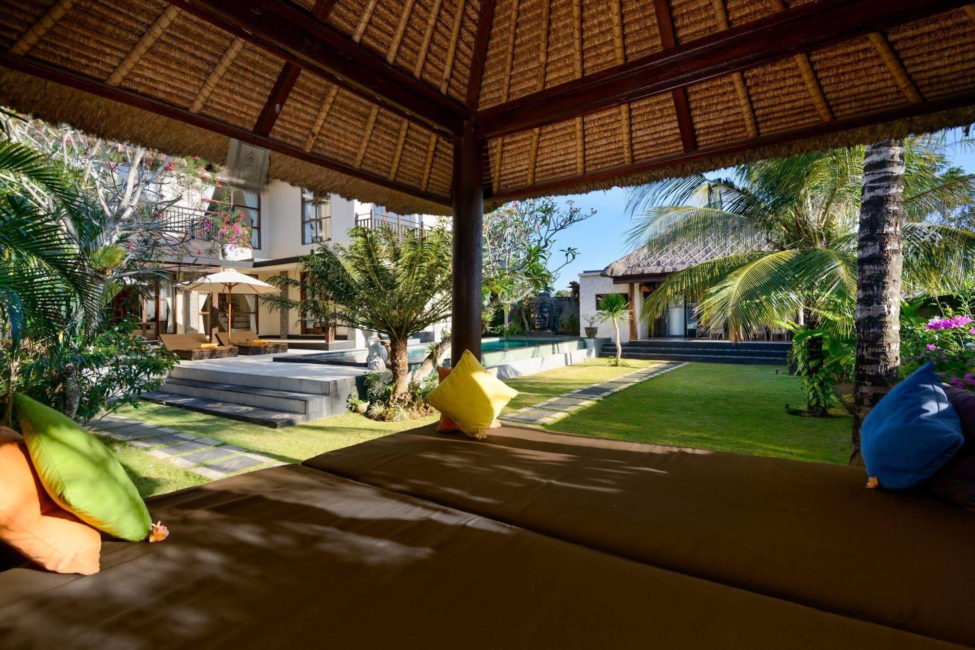Villa Adinda Balangan Beach Jimbaran (Bali)