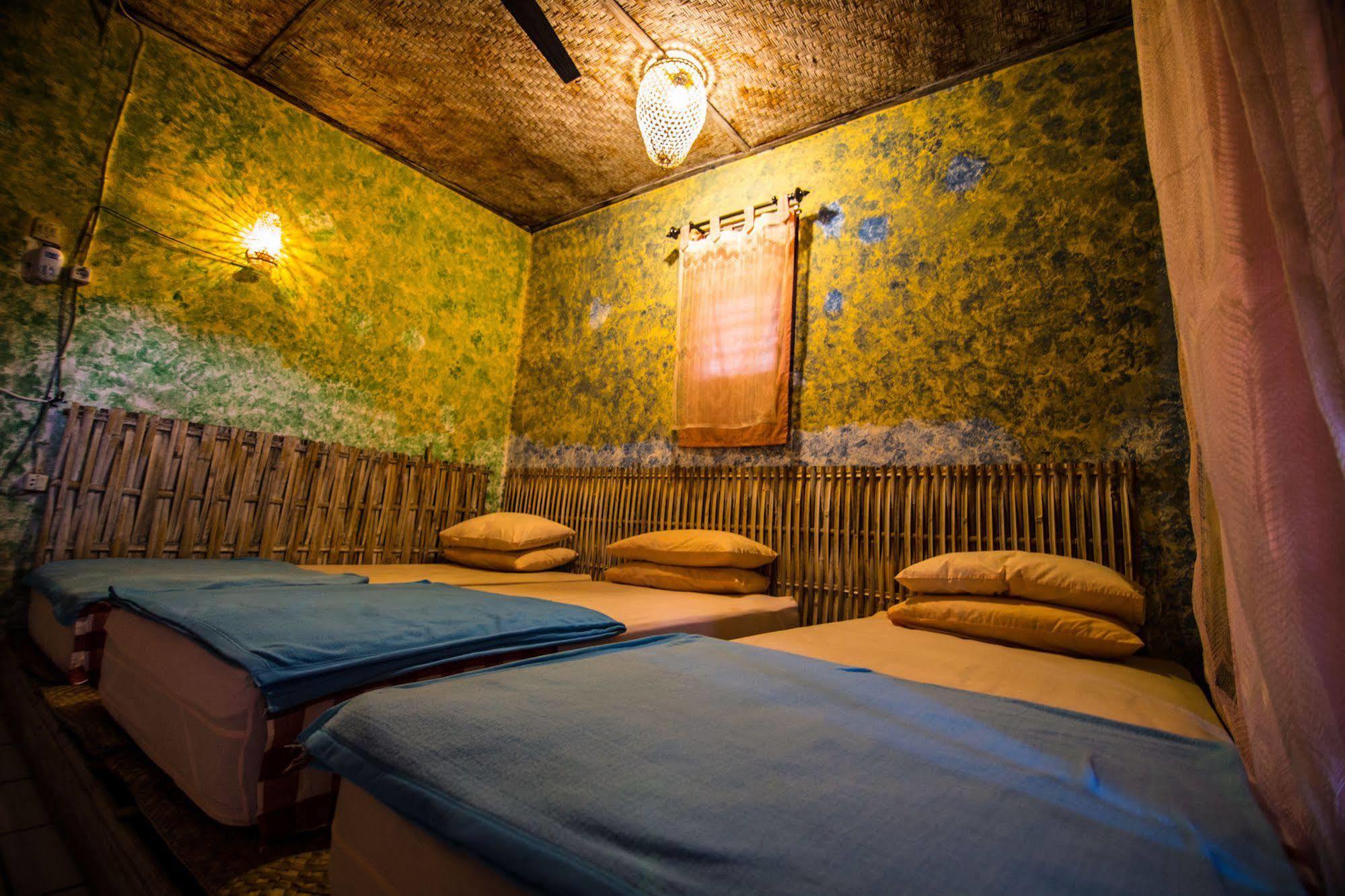 Funky Place Lovina (Bali)