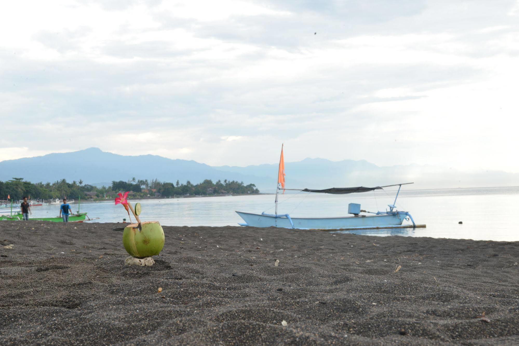 Funky Place Lovina (Bali)