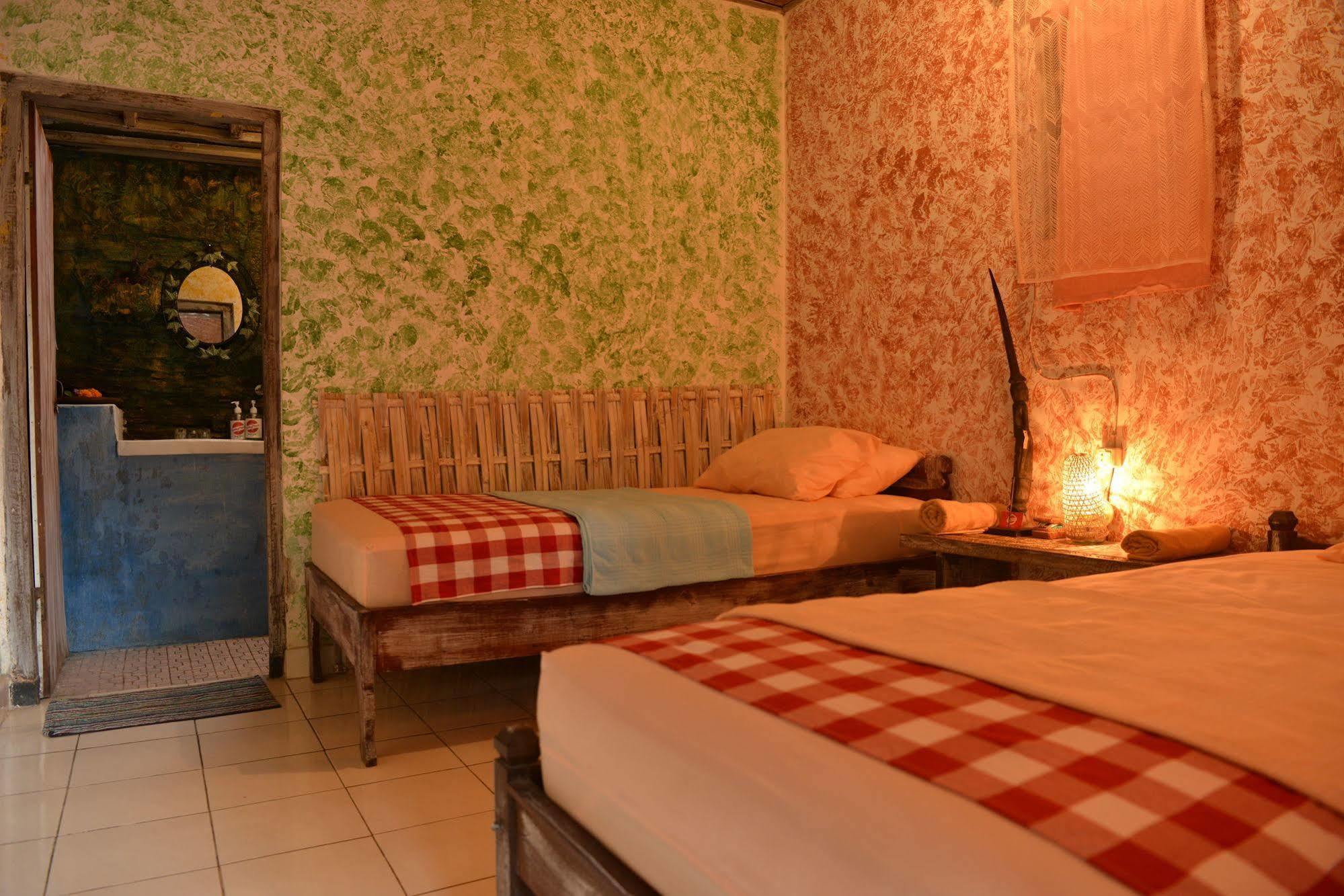 Funky Place * Lovina (Bali)