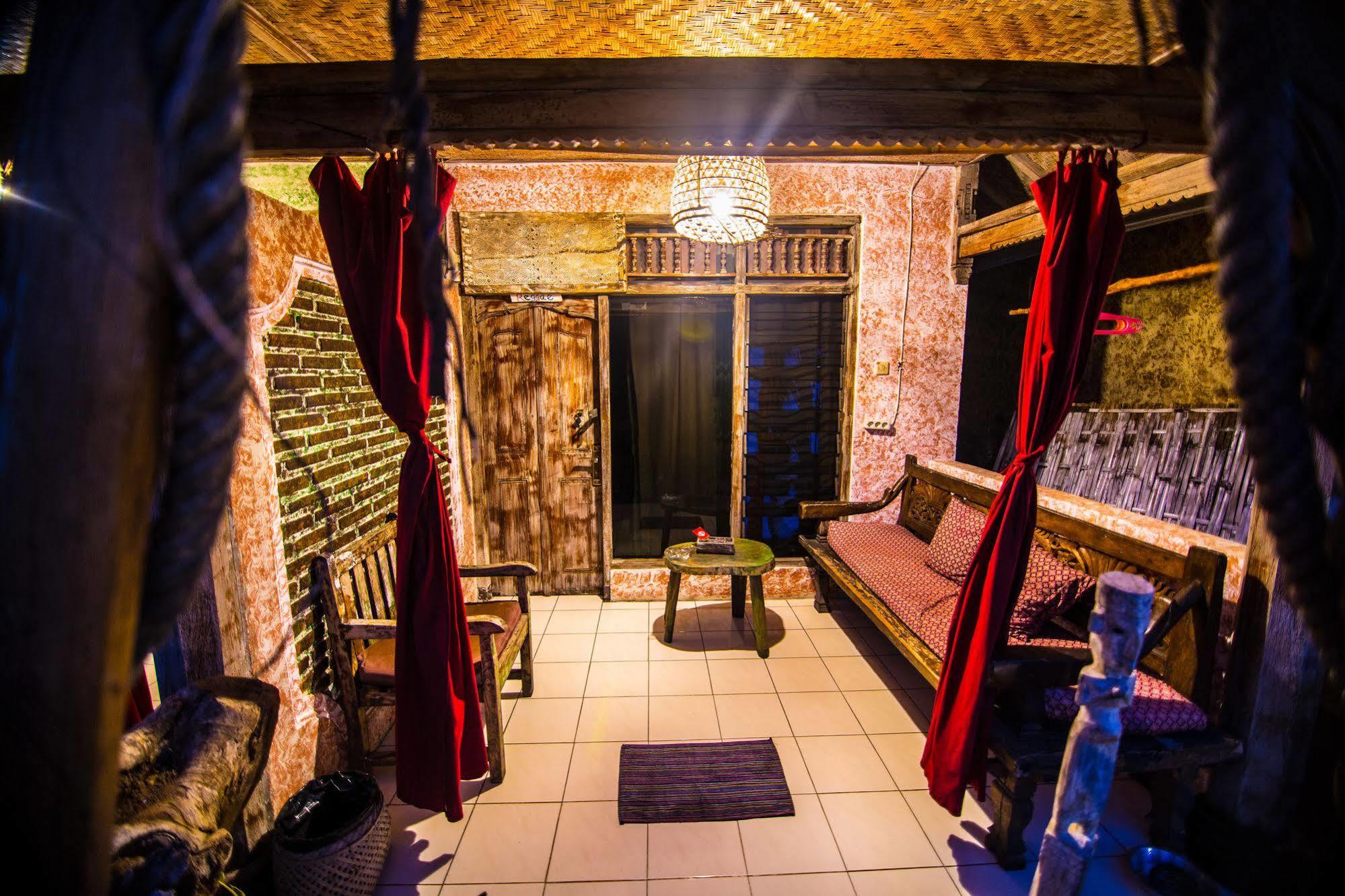 Funky Place Hostel *